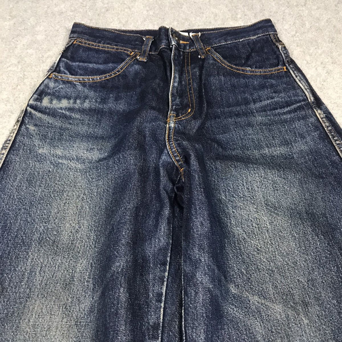 Japanese Brand UNIQLO X U UNDERCAVER BAGGY STYLE DENIM PANTS Size 24" / US 00 / IT 34 - 3 Thumbnail