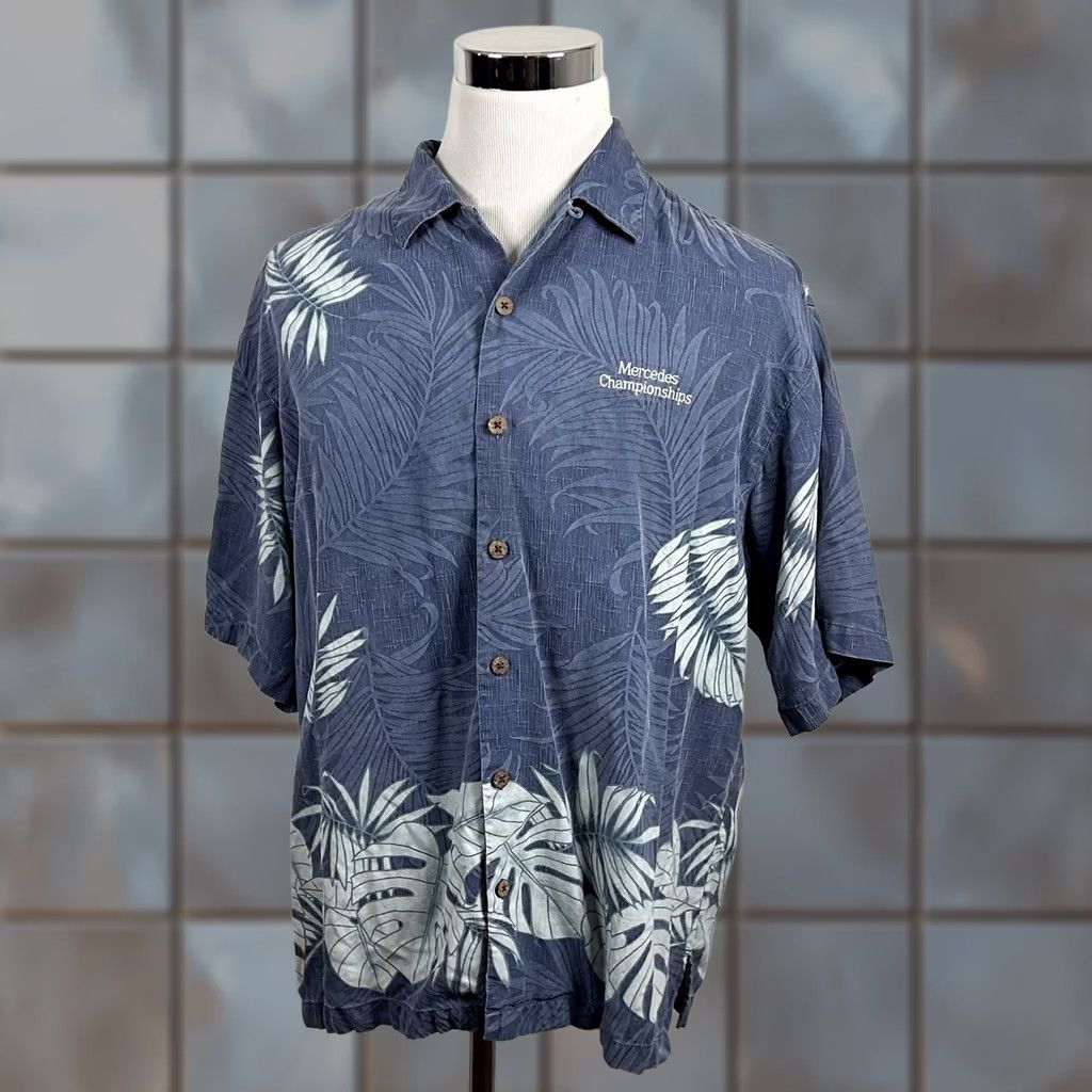 Tommy Bahama Tommy Bahama Button-Up Hawaiian Shirt Blue Floral 100% Silk L Adult Mens Capalua Mercedes Championship Cap Collar Shirt Size US L / EU 52-54 / 3 - 1 Thumbnail