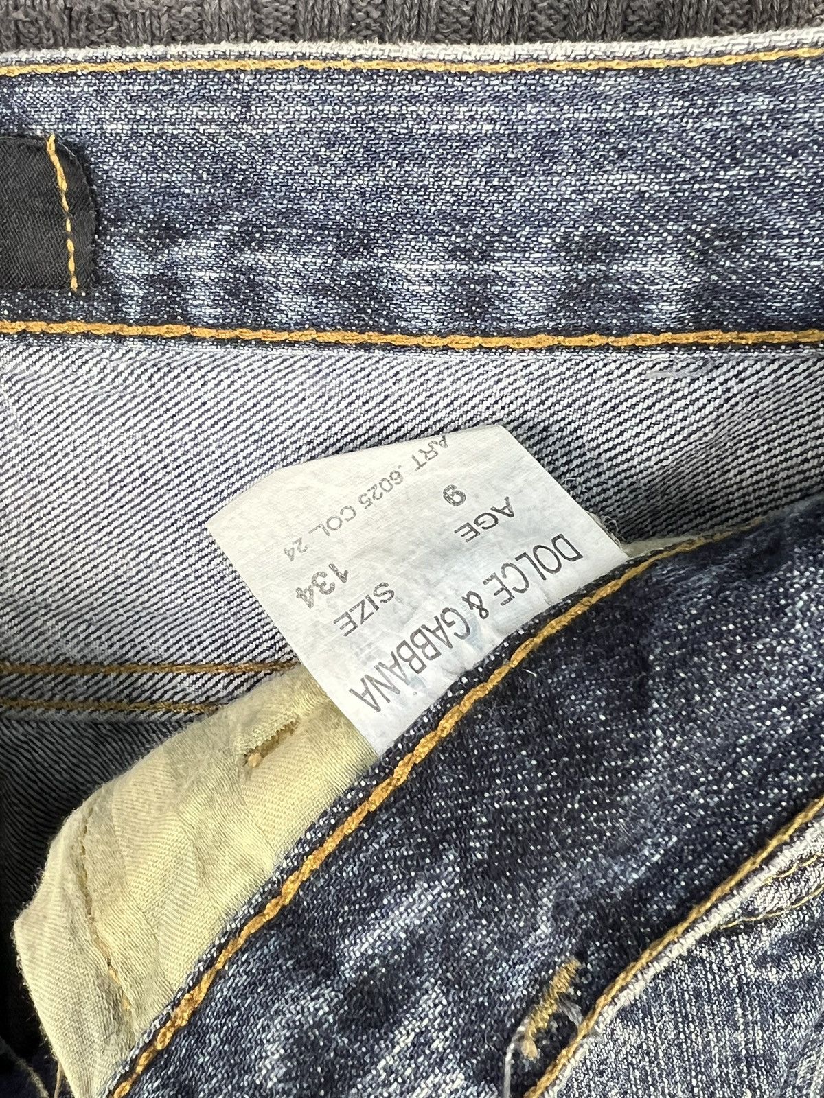 Dolce & Gabbana Vintage Dolce & Gabbana Kids Distressed Jeans Size 9 / 134 Size US 26 / EU 42 - 7 Thumbnail
