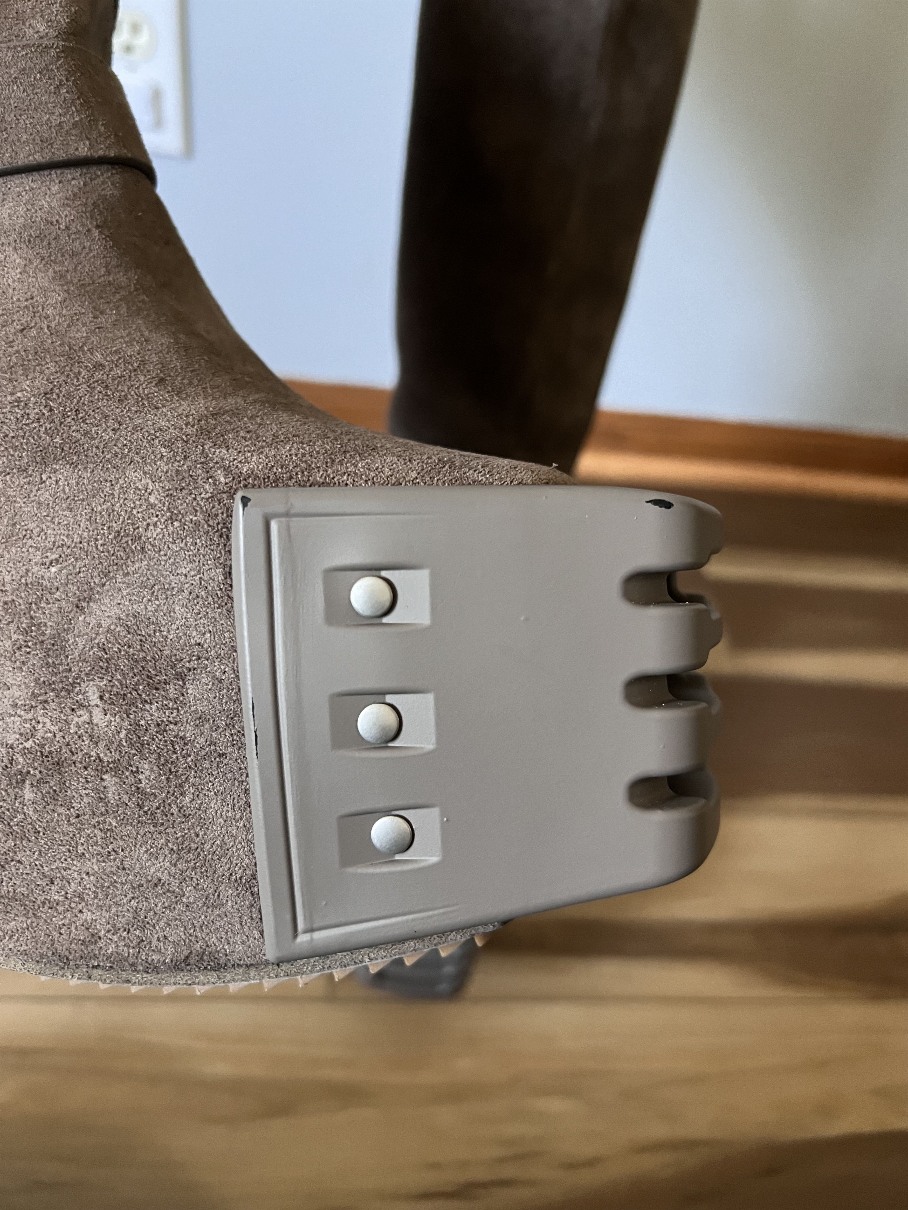 Rick Owens Rick Owens Pull On Platform Grilled Kiss Boots in Dust Suede Size US 9 / EU 42 - 8 Thumbnail