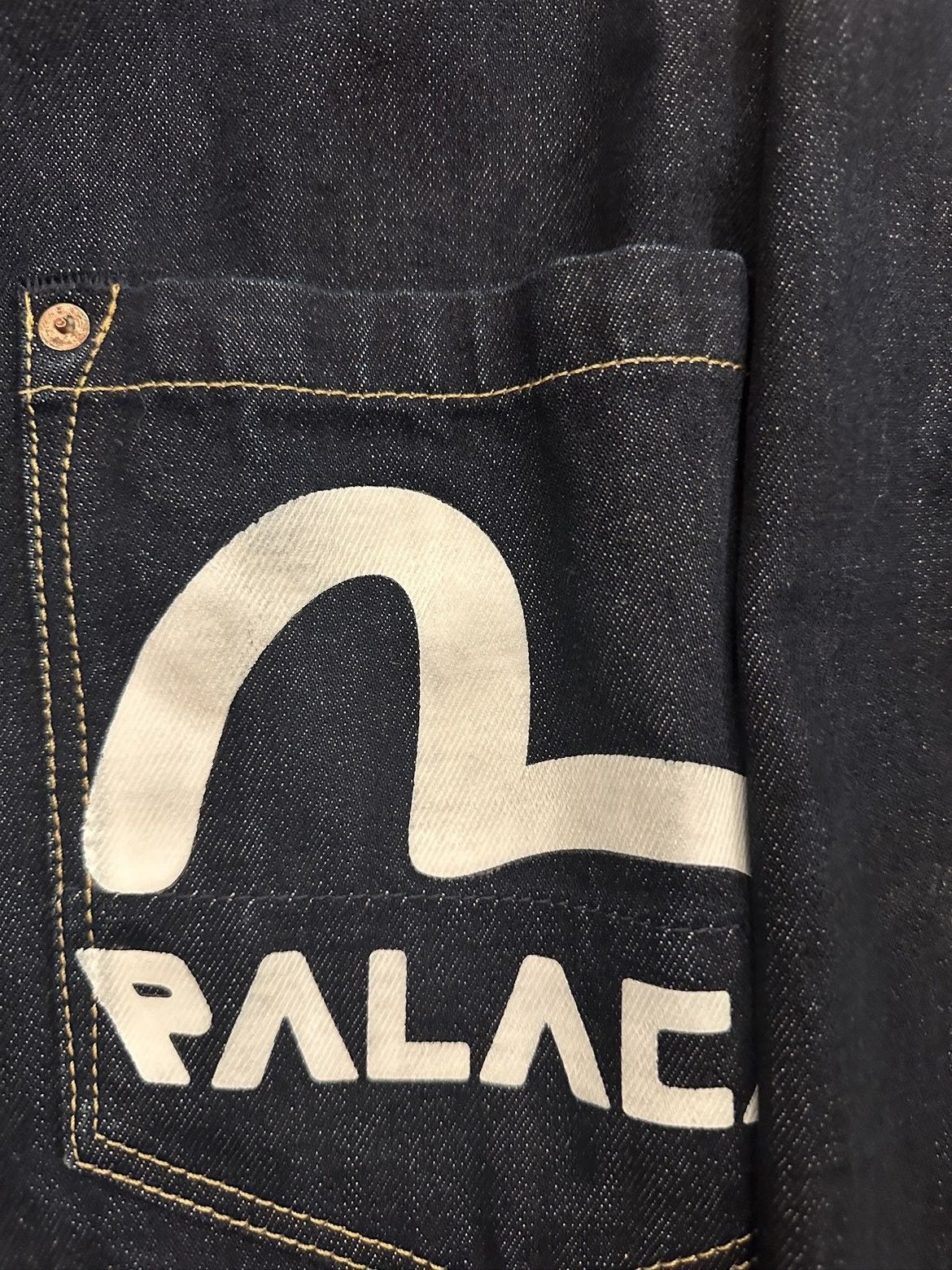 Evisu × Palace Palace X Evisu Classic Seagull Denim Jacket Indigo Raw Size US S / EU 44-46 / 1 - 10 Thumbnail