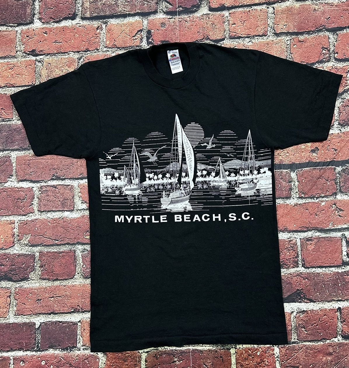 Fruit Of The Loom × Vintage Vintage 90s Myrtle Beach South Carolina T Shirt Sail Boats Size US L / EU 52-54 / 3 - 1 Thumbnail