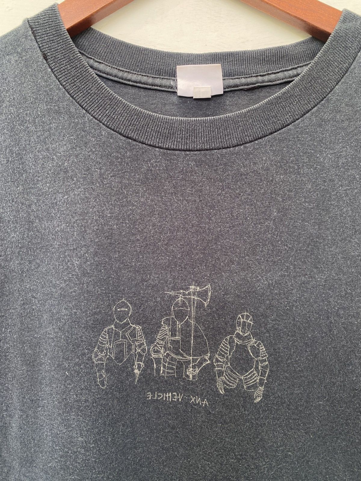 Vintage Vintage Very Rare ANNEX by Giovanni Estevez 3 Knight Tee 90s Size US L / EU 52-54 / 3 - 4 Thumbnail