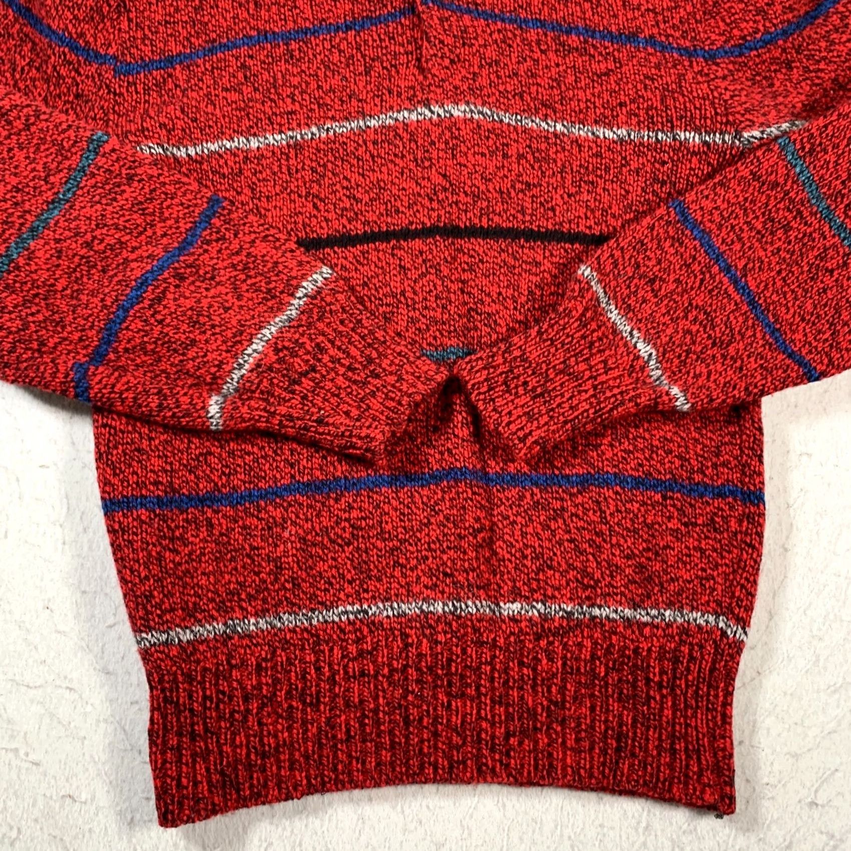 American Eagle Outfitters VINTAGE American Eagle Sweater Mens L Red Wool Henley Pullover Button Knit Solid Size US L / EU 52-54 / 3 - 3 Thumbnail
