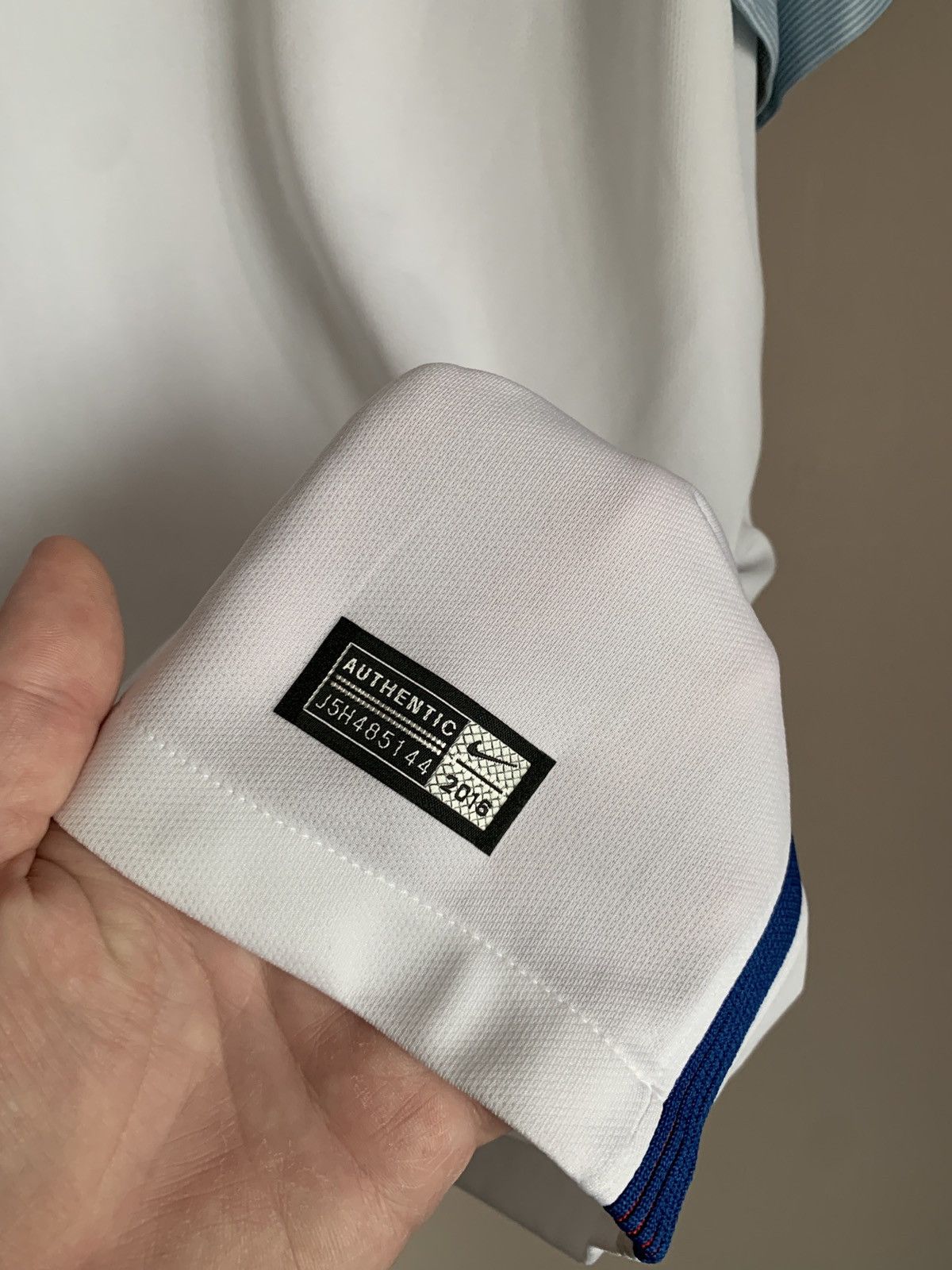 Nike England 2016 2018 home Nike soccer football shirt jersey XL Size US XL / EU 56 / 4 - 6 Thumbnail