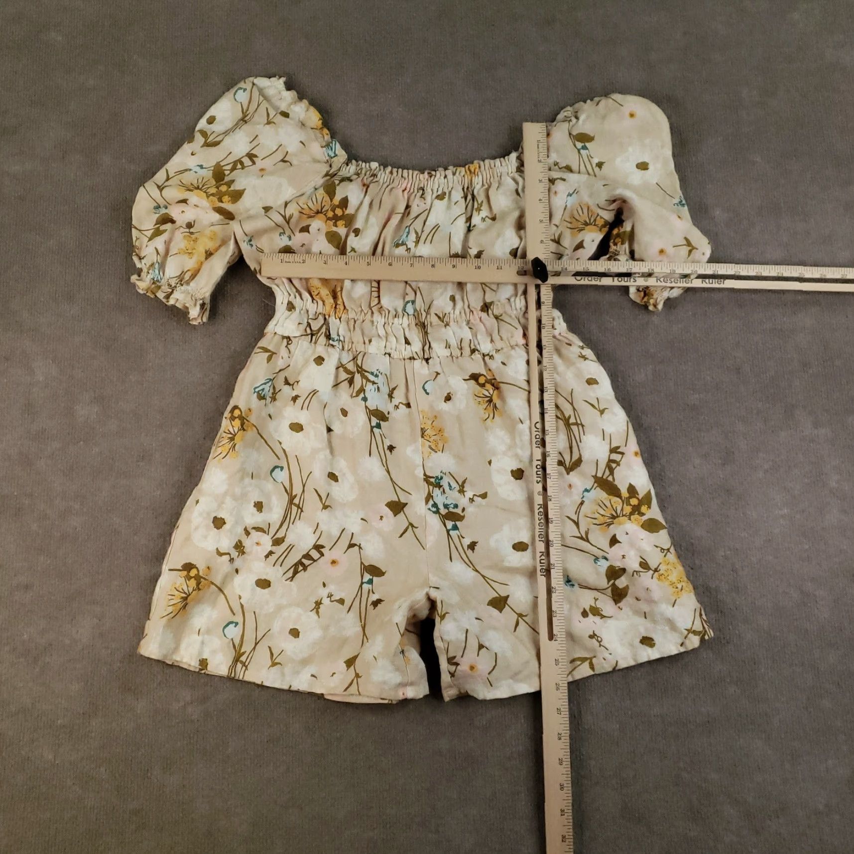 Vintage VINTAGE SPARTINA 449 Audrey Romper Shirt Womens XS Beige Linen Floral Puff Sleeve Adult XS Beige Florals 90s Womens Size 26" / US 2 / IT 38 - 2 Thumbnail