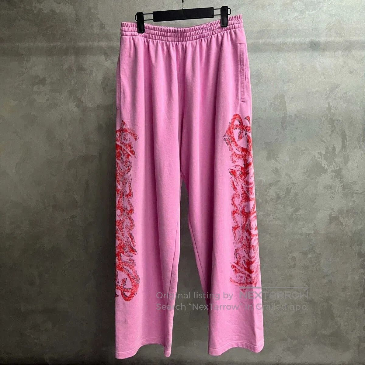 Balenciaga Balenciaga Pink Logo Print Casual Pants. Size US 28 / EU 44 - 1 Thumbnail