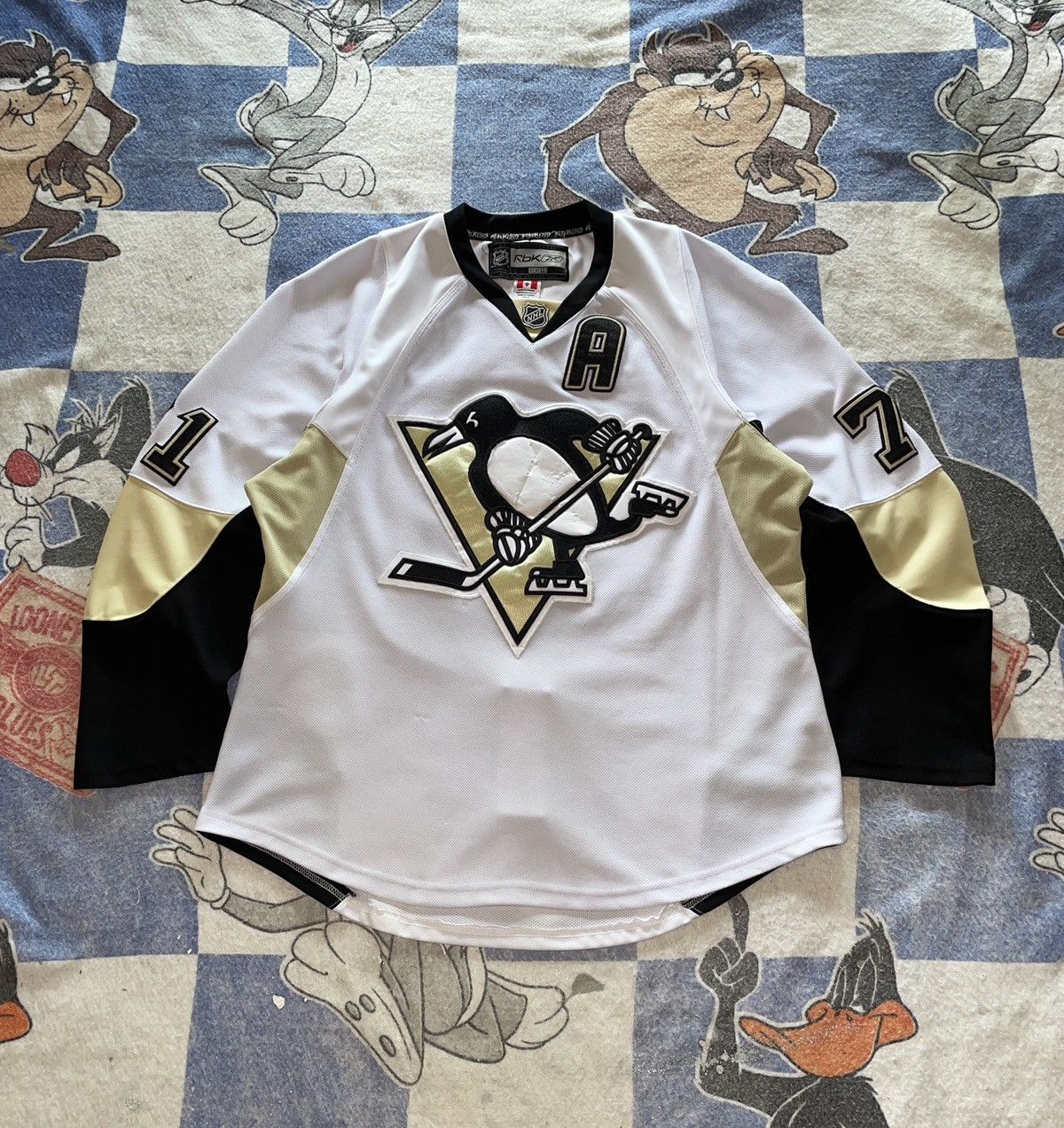 NHL Pittsburgh Penguins Evgeni Malkin jersey Size US XL / EU 56 / 4 - 1 Thumbnail