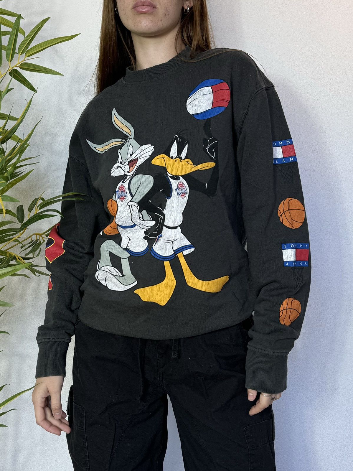 Cartoon Network SPACE JAM x TOMMY JEANS Y2K SWEATSHIRT Size US XS / EU 42 / 0 - 8 Thumbnail