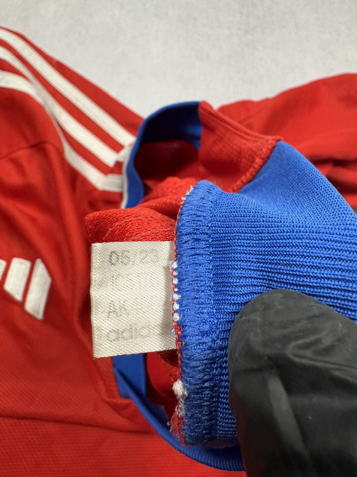 Adidas Adidas Chile National Team 2023/2024 Home Soccer Jersey Kit Size US L / EU 52-54 / 3 - 12 Thumbnail
