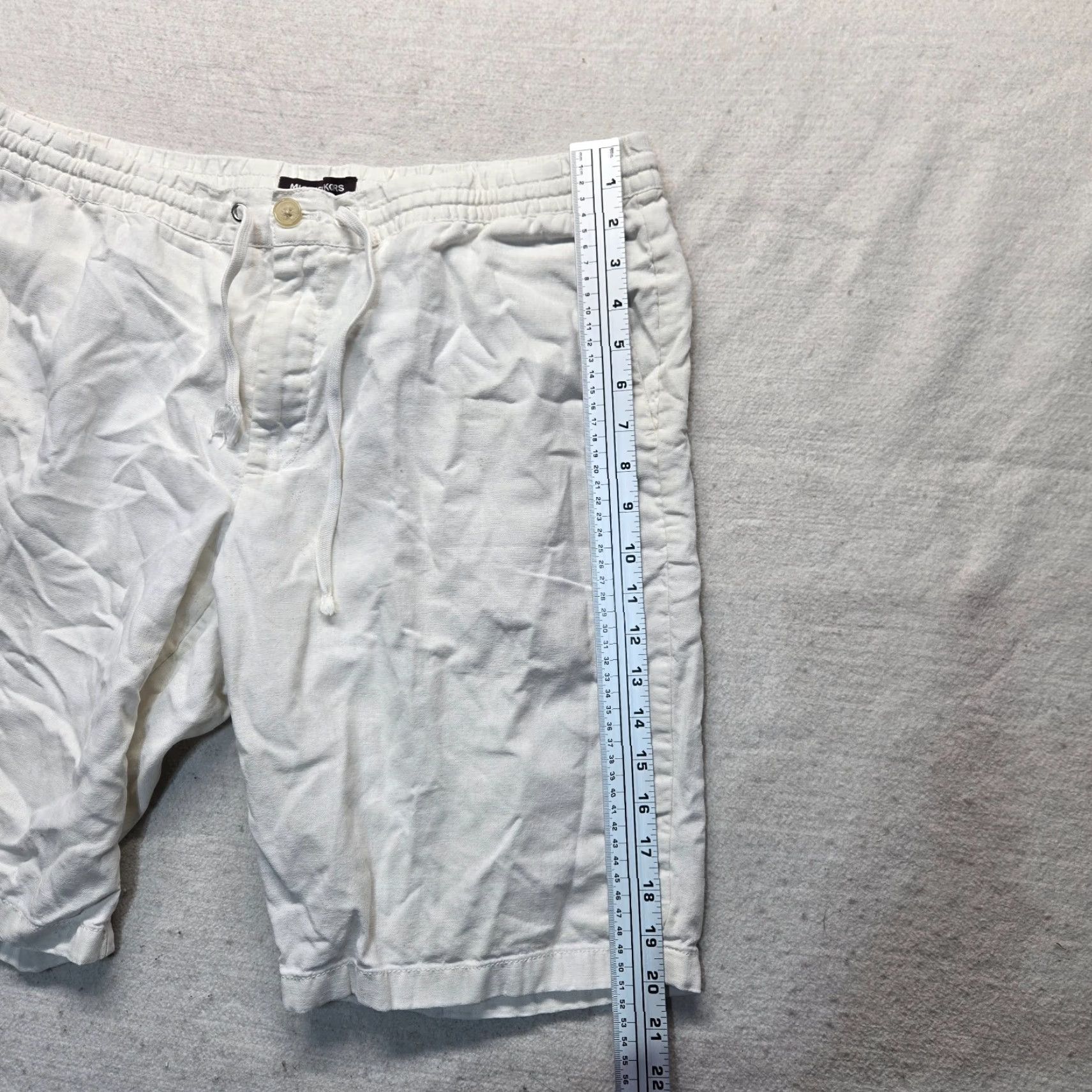 Michael Kors Michael Kors Shorts Solid White Flat Front Bermuda Adult Men's Size 38 Size US 38 / EU 54 - 5 Thumbnail