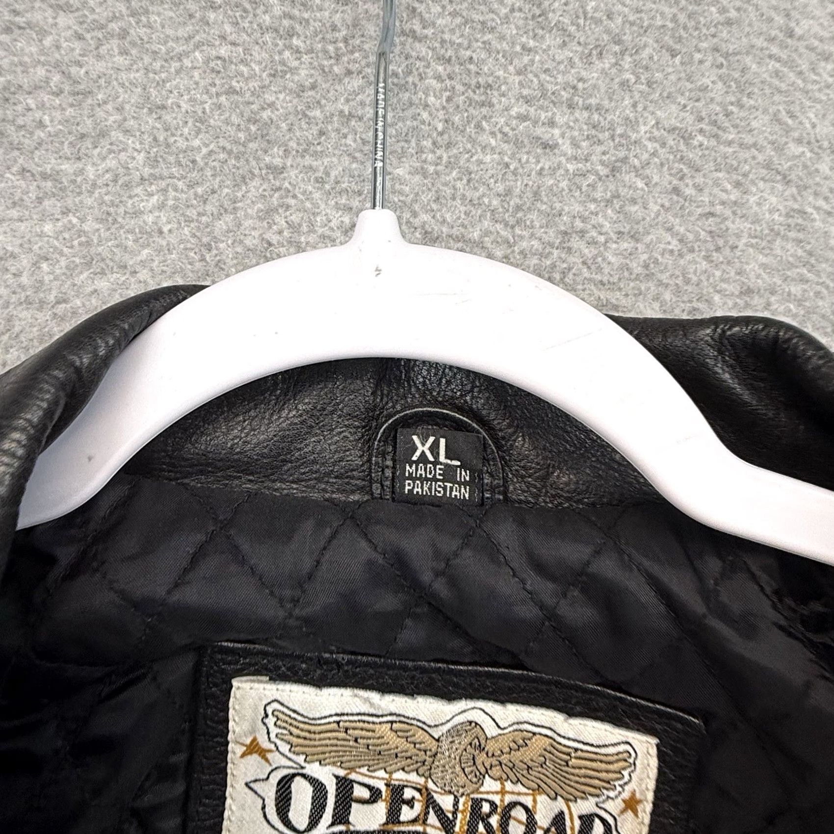 Vintage VINTAGE Wilsons Black Leather Heavy Biker Motorcycle Jacket XL Moto Insulated Size US XL / EU 56 / 4 - 5 Thumbnail