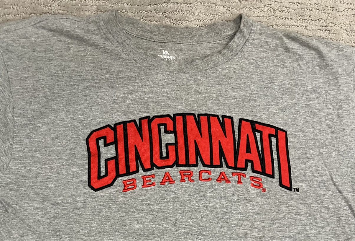 NCAA × Vintage Vintage Cincinnati University Bearcats College Tee Size US L / EU 52-54 / 3 - 3 Thumbnail