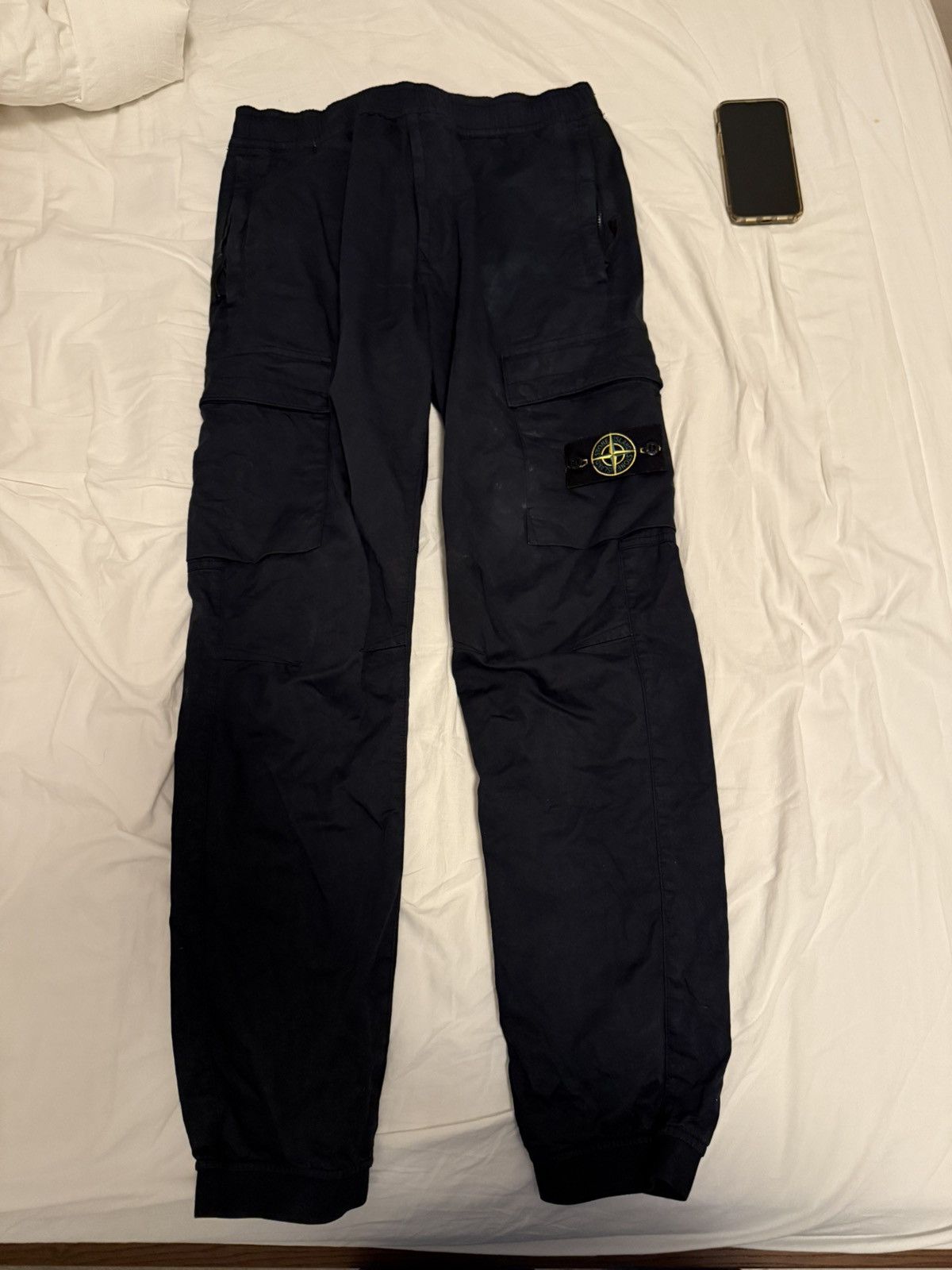 Stone Island Stone Island Cargo Pants Navy Size US 32 / EU 48 - 1 Thumbnail
