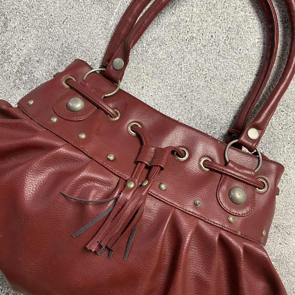 Japanese Brand 2000s Deep Red Drawstirng Leather Shoulder Bag Size ONE SIZE - 3 Thumbnail