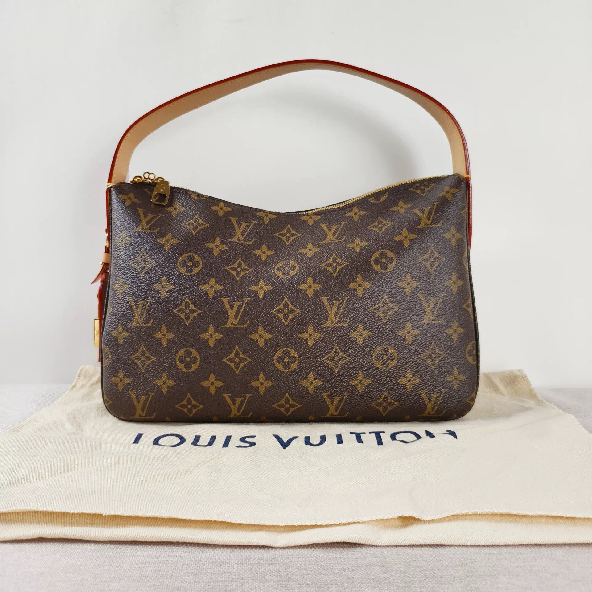 Louis Vuitton Pre-loved Bag Very good condition Size ONE SIZE - 1 Thumbnail