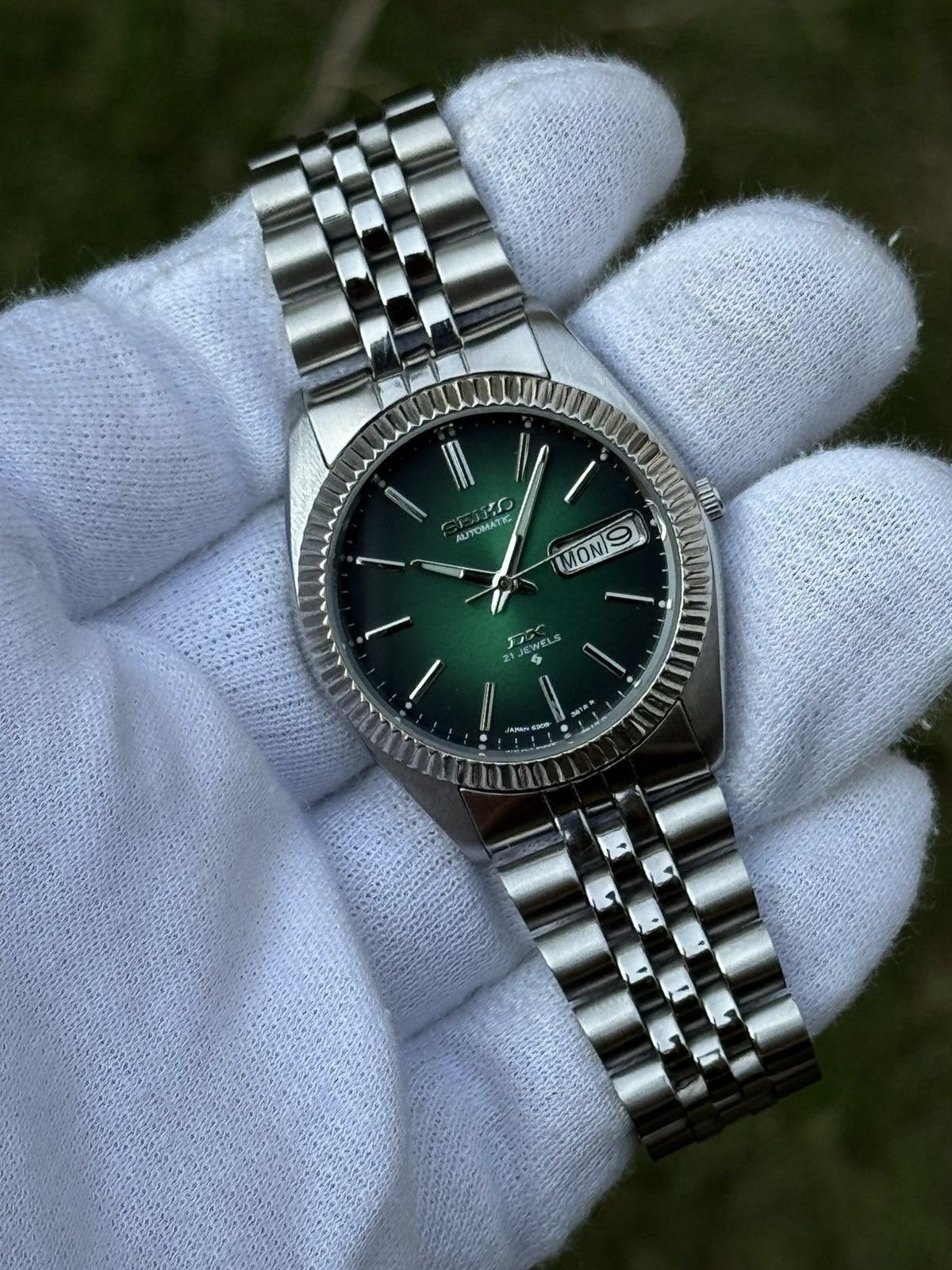 Seiko Seiko 5 DX Fluted Bezel Automatic 6309 Japanese mens Watch Size 36 - 14 Thumbnail