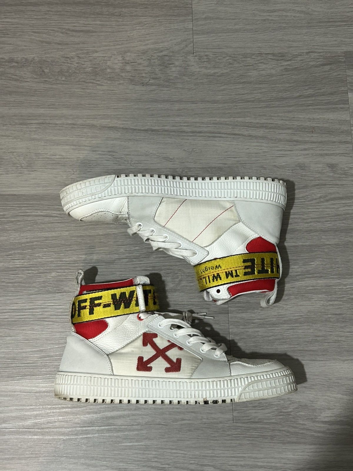 Off-White Virgil Abloh Off-White 3.0 High Arrows Sneaker Size 9 Size US 9 / EU 42 - 1 Thumbnail