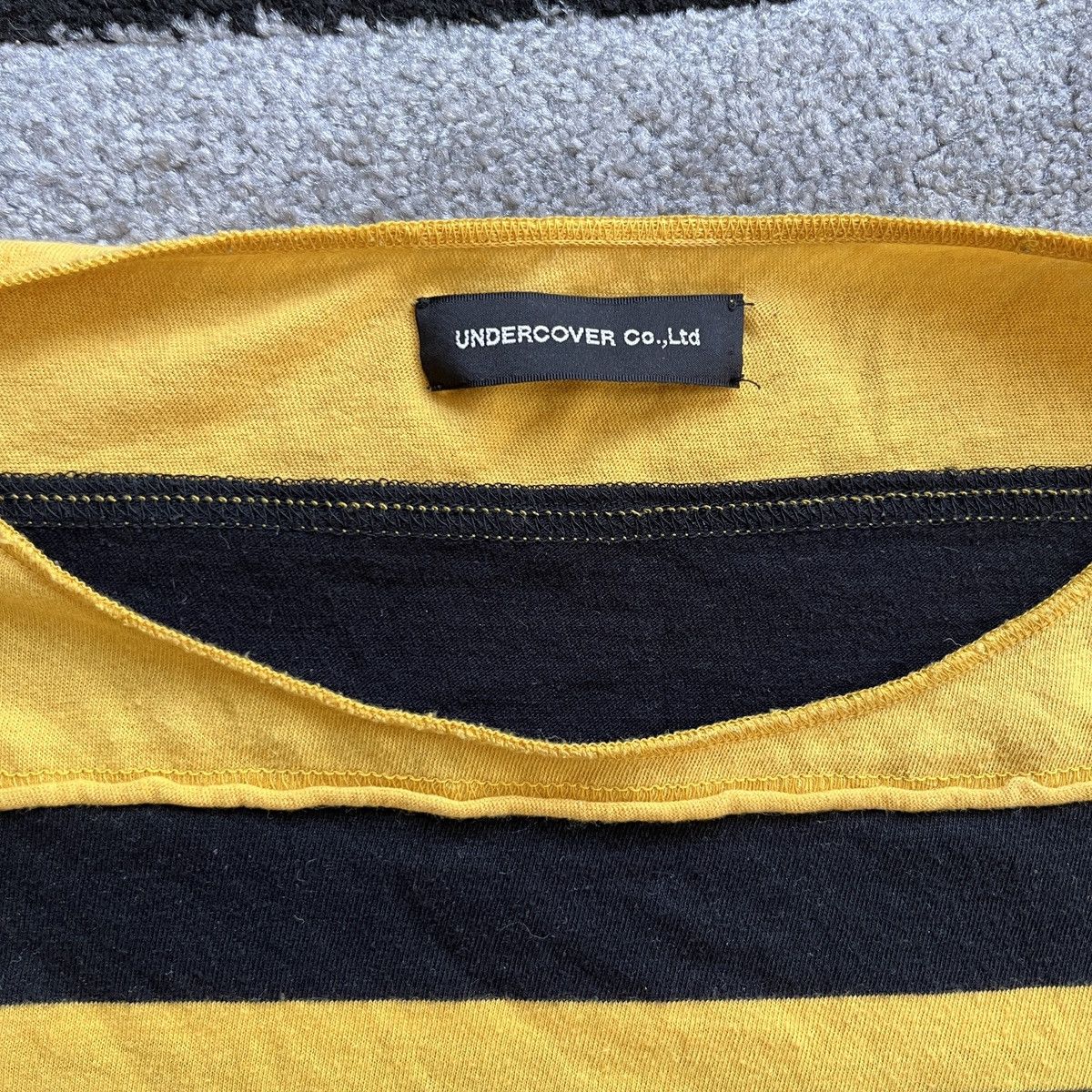 Undercover Undercover Bumble Bee Runway Long-sleeve Size US L / EU 52-54 / 3 - 2 Thumbnail
