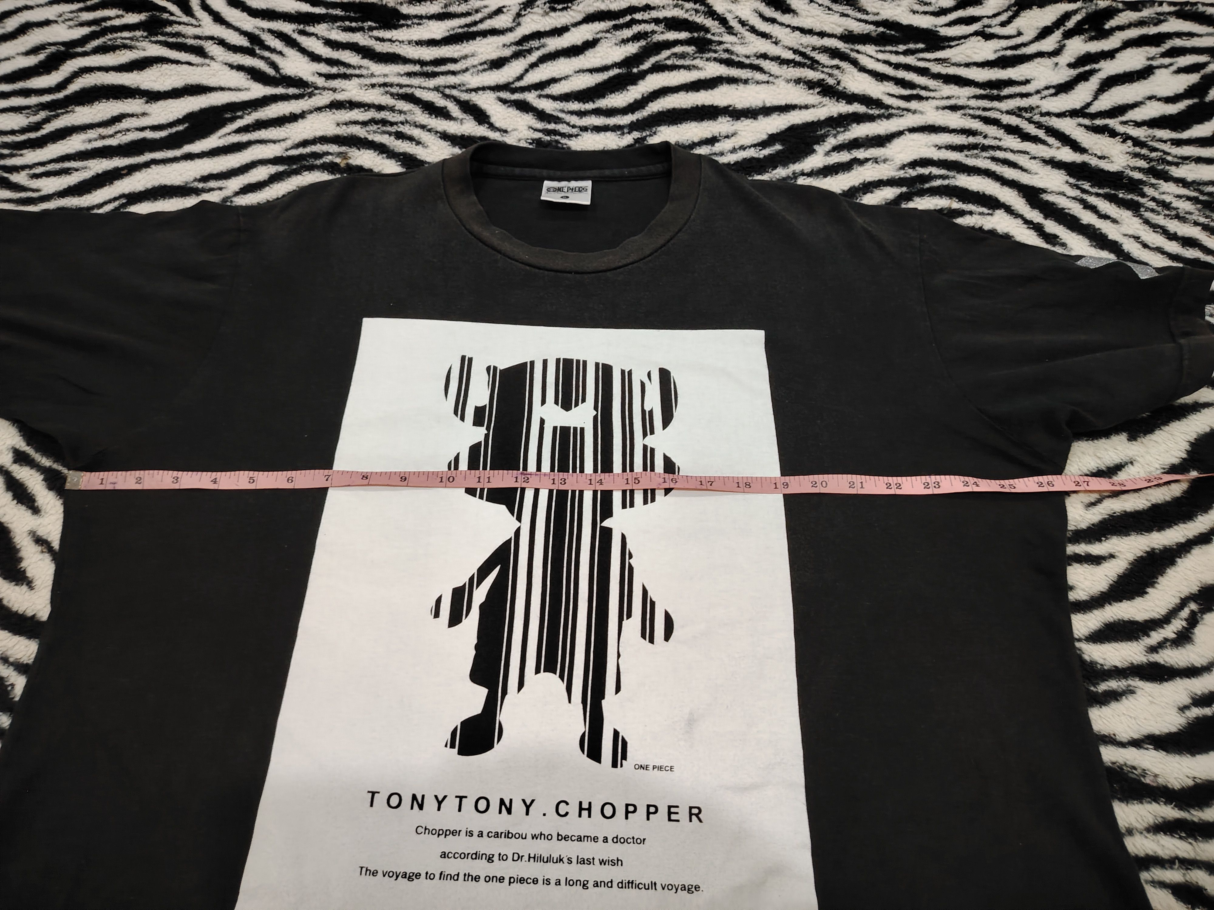 Anime Oversize One Piece Tony Tony Chopper tee Size US XXL / EU 58 / 5 - 8 Thumbnail