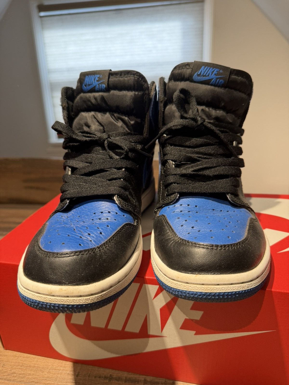 Jordan Brand Air Jordan 1 “royal” Size US 8.5 / EU 41-42 - 1 Thumbnail