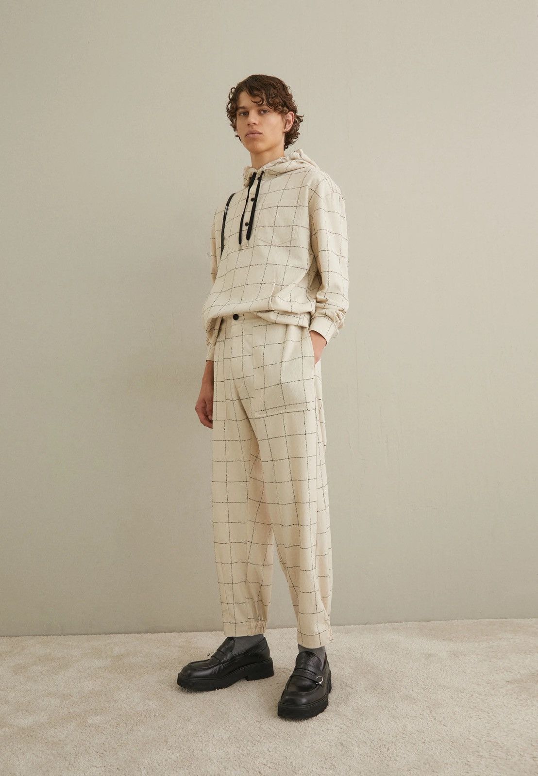 Henrik Vibskov !DS! SS22 Henrik Vibskov Mads Beige Black Casual Pants Size US 34 / EU 50 - 1 Thumbnail