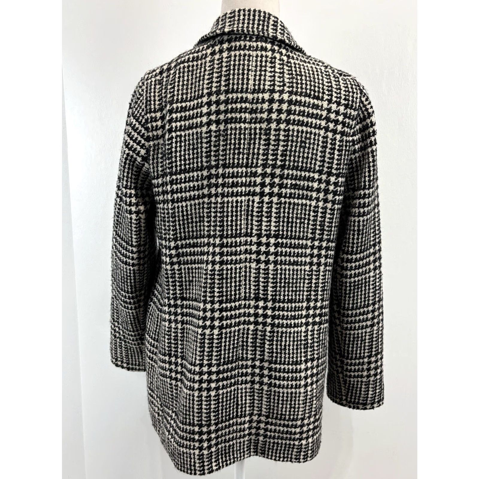 Talbots VINTAGE Talbots Wool Blend Houndstooth Jacket Women Regular Size 8 Fall Winter Plaid City Preppy Size M / US 6-8 / IT 42-44 - 3 Thumbnail