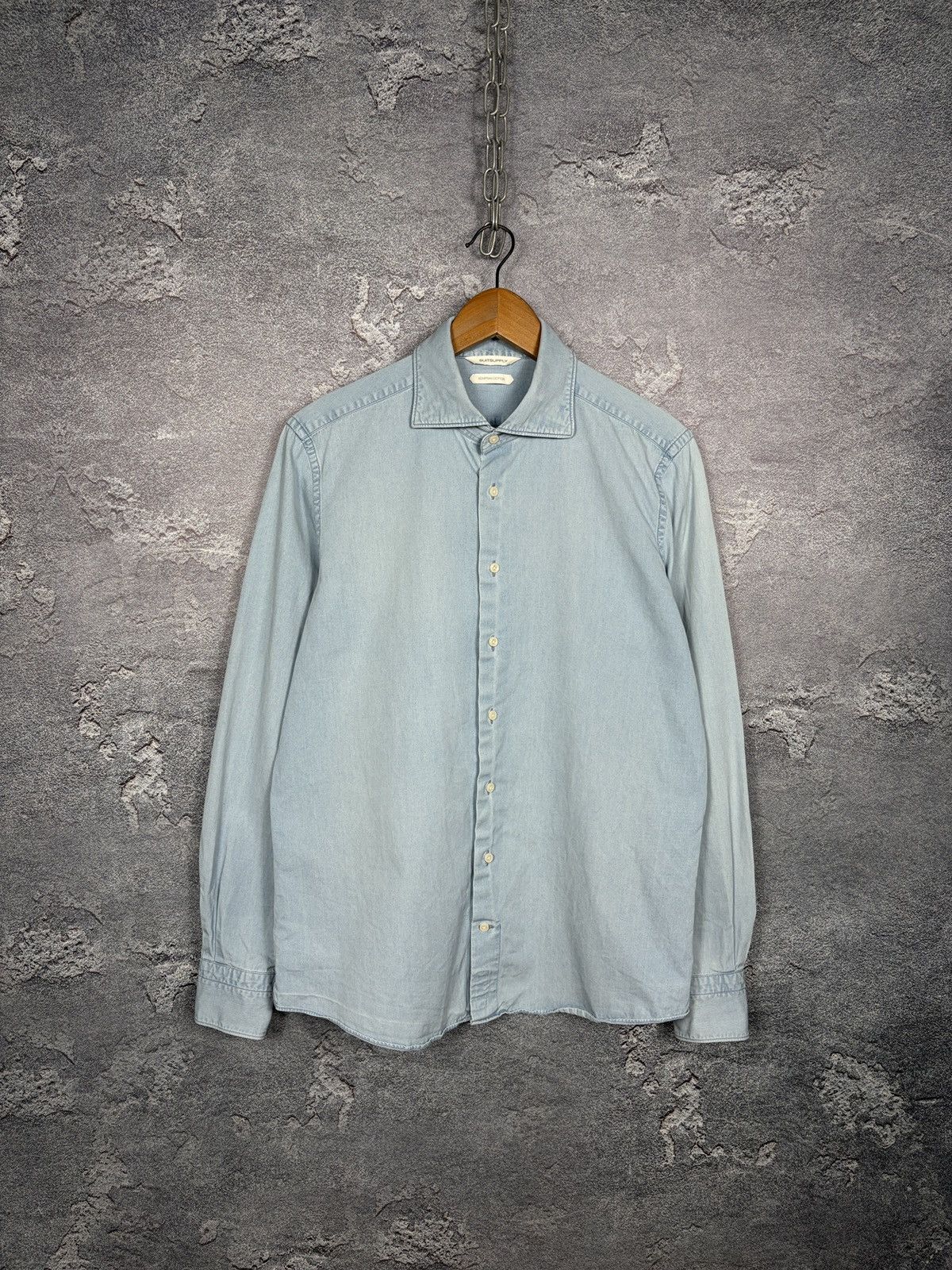 Suitsupply Suittsupply Egyptian Cotton Denim Classic Shirt Size M Size US M / EU 48-50 / 2 - 1 Thumbnail