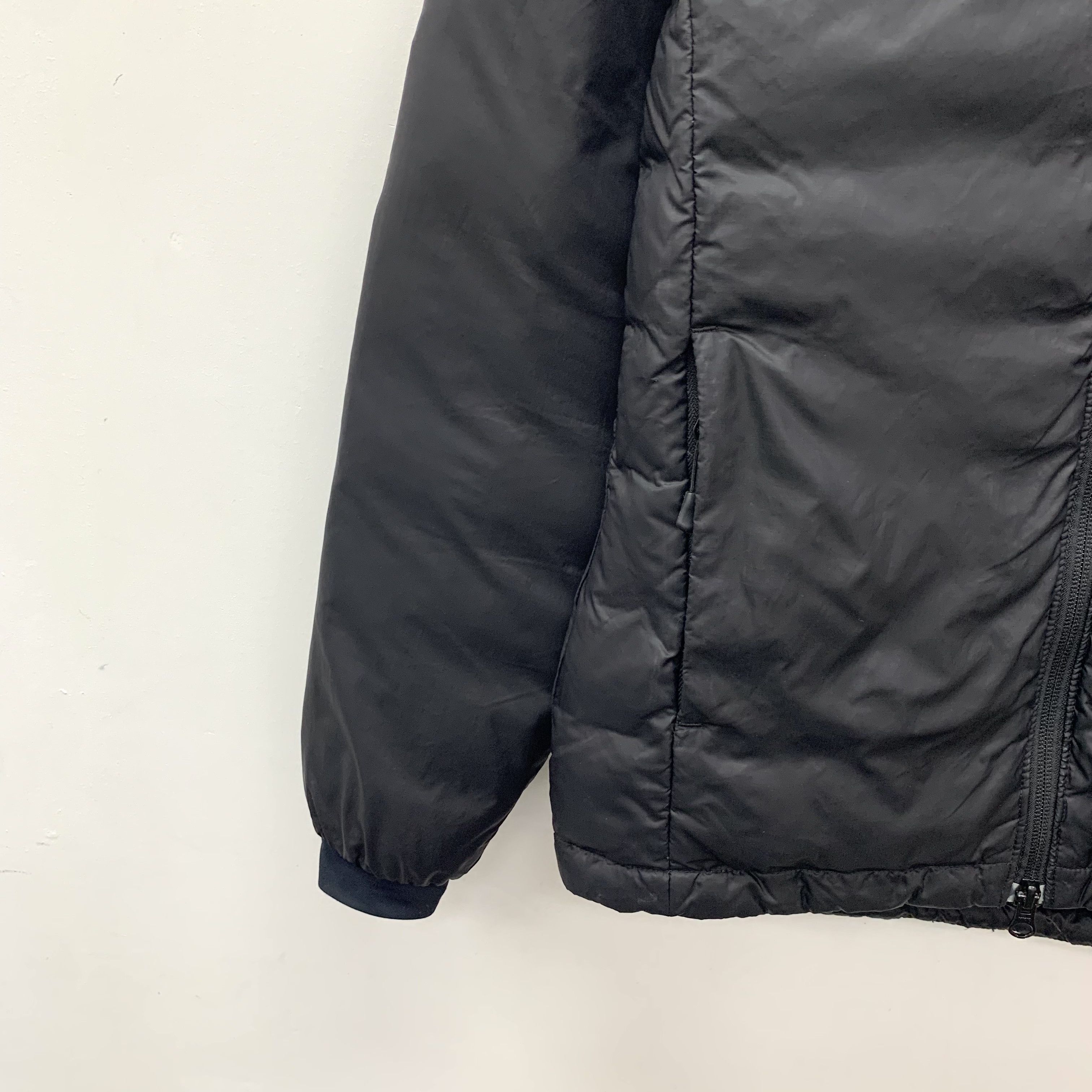 Canada Goose Canada Goose Camp Logo Down Jacket Black (XS) Size US XS / EU 42 / 0 - 7 Thumbnail