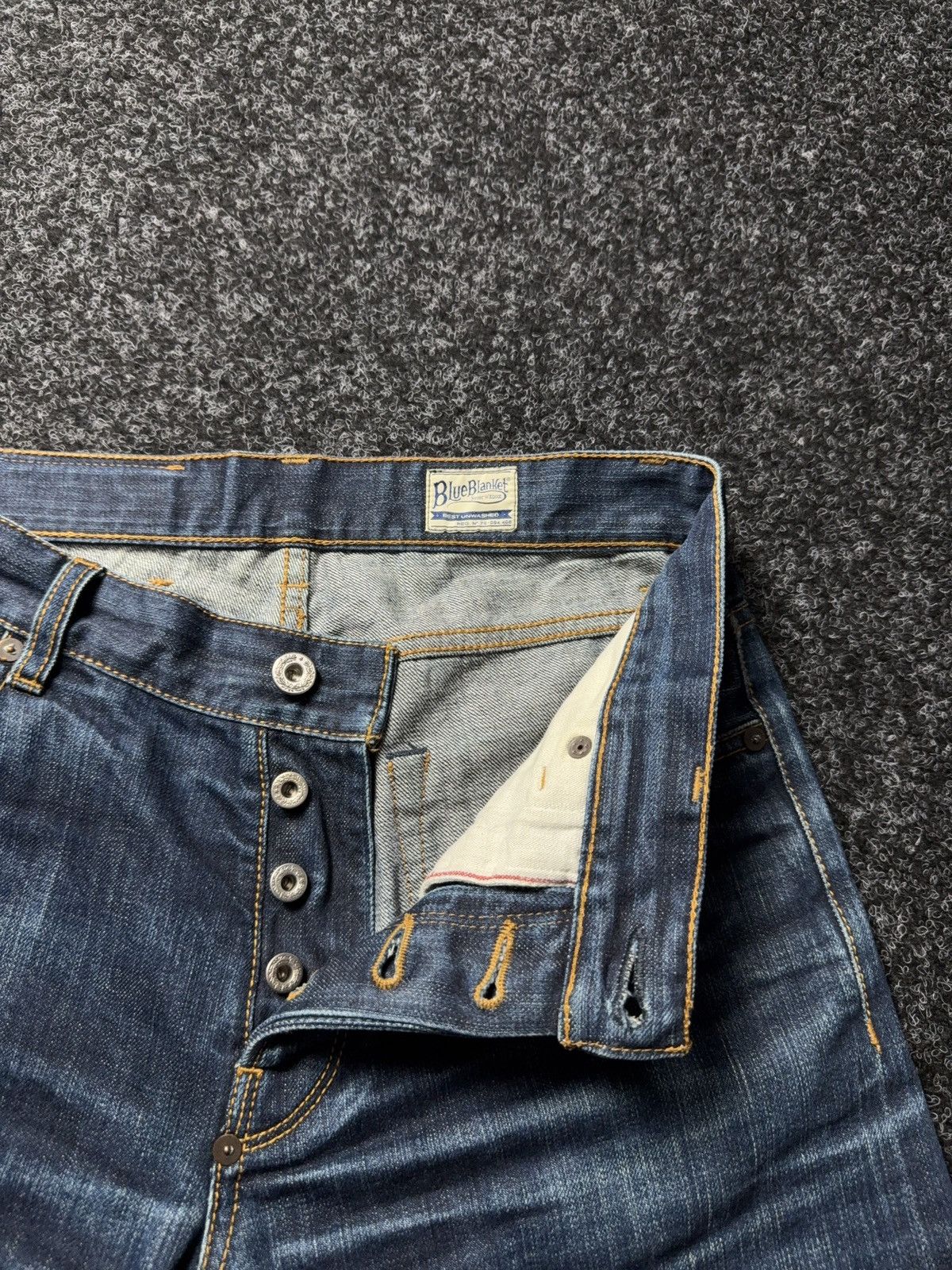 Blue Blanket 00s Blue Blanket Selvedge Denim Jeans Raw Indigo Japan Retro Size US 30 / EU 46 - 7 Thumbnail