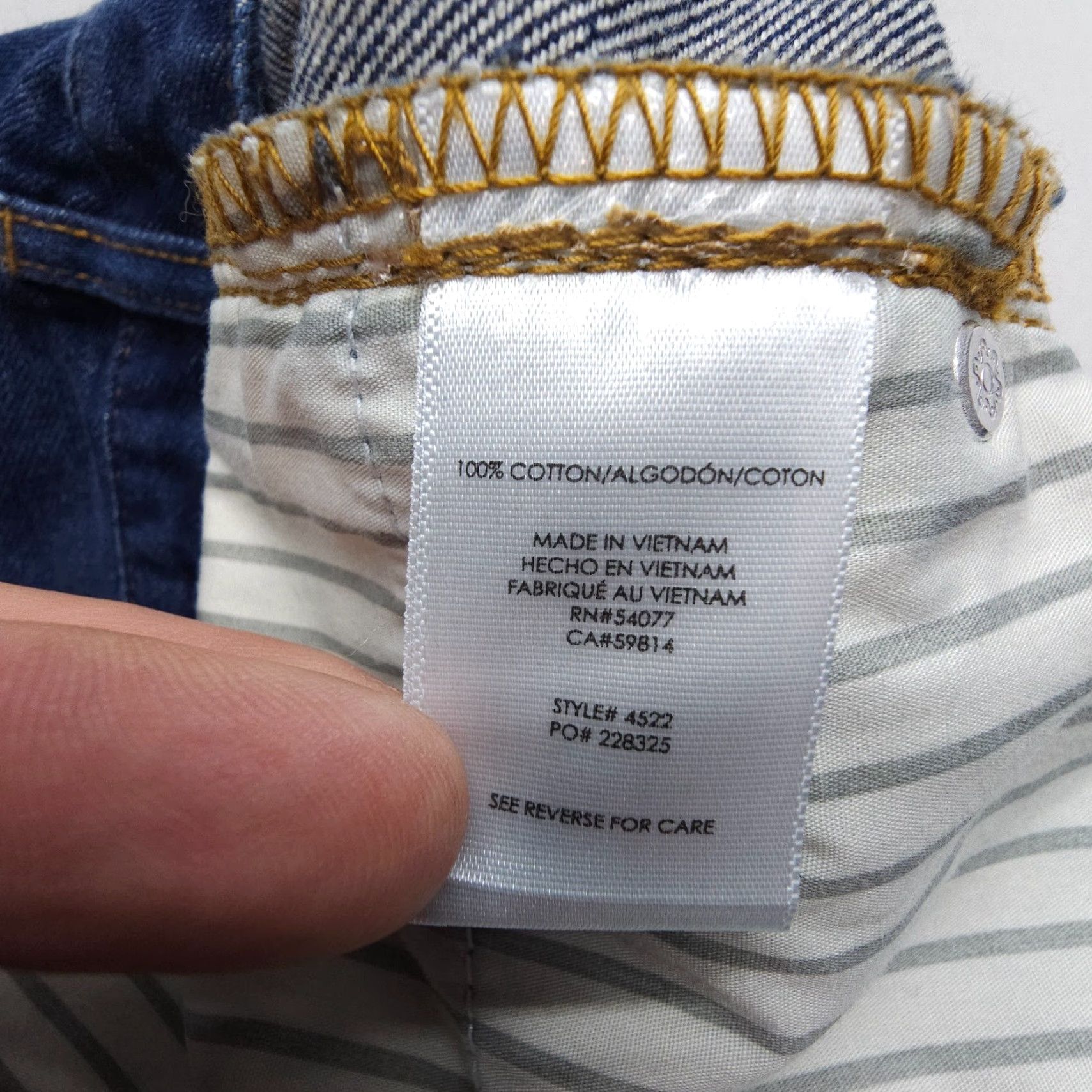 Vintage Cabi Malibu Jeans Womens 8 Dark Distressed Mid Rise Denim 100% Cotton Blue Size 30" / US 8 / IT 44 - 4 Thumbnail