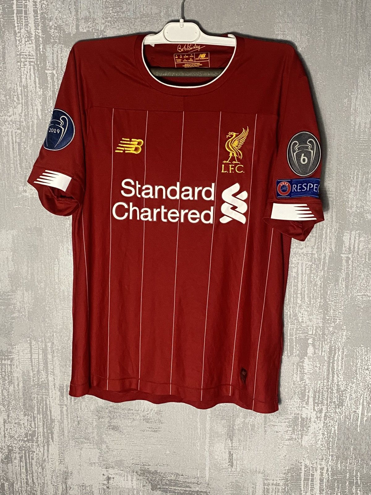 New Balance 2019 Liverpool New Balance Soccer Jersey 11 Salah Cup Size US S / EU 44-46 / 1 - 1 Thumbnail