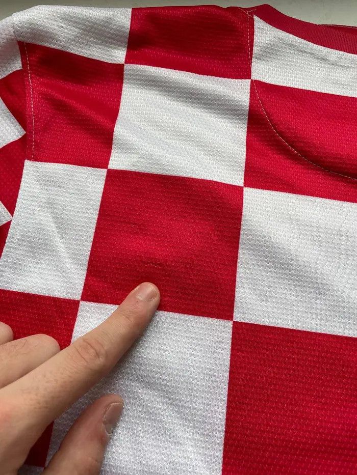 Nike Nike Croatia 2012 2013 Home Football Shirt Soccer Jersey Size US S / EU 44-46 / 1 - 17 Thumbnail