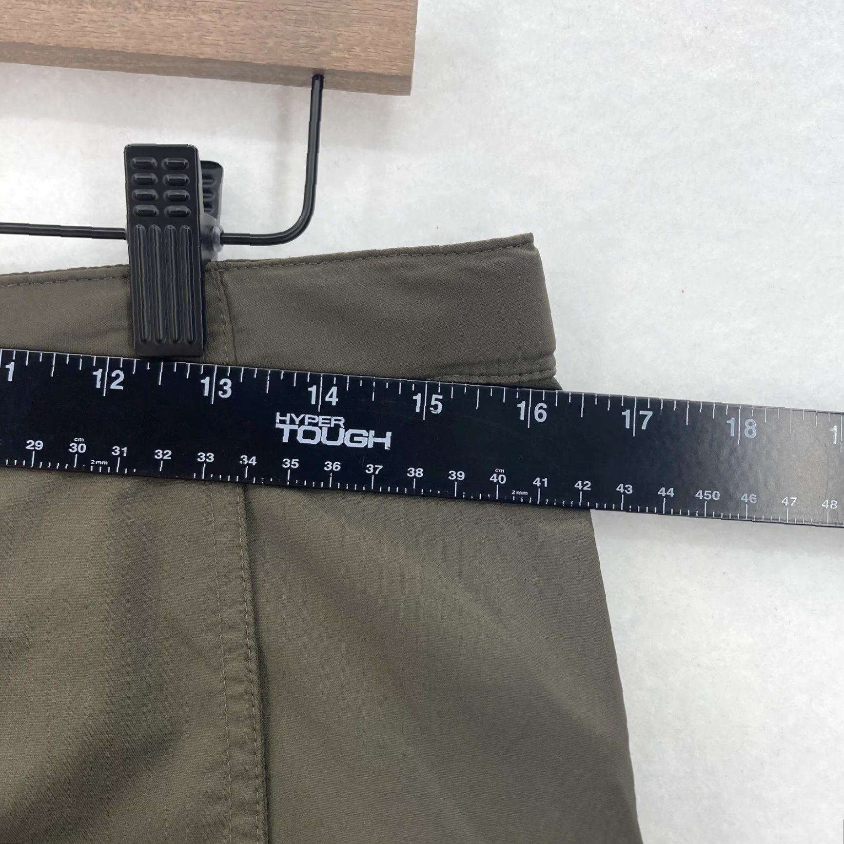 Royal Robbins VINTAGE Royal Robbins Pants Womens 10 Olive Green Nylon Stretch Hiking Travel Quick Dry Size 32" / US 10 / IT 46 - 7 Thumbnail