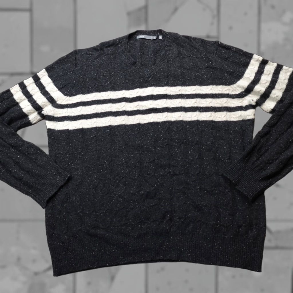 Vince Vince Mens Sweater XL Gray Striped Knit Wool Silk Blend Crew Neck Pullover Long Sleeve Casual Winter Fall Spring Size US XL / EU 56 / 4 - 1 Thumbnail