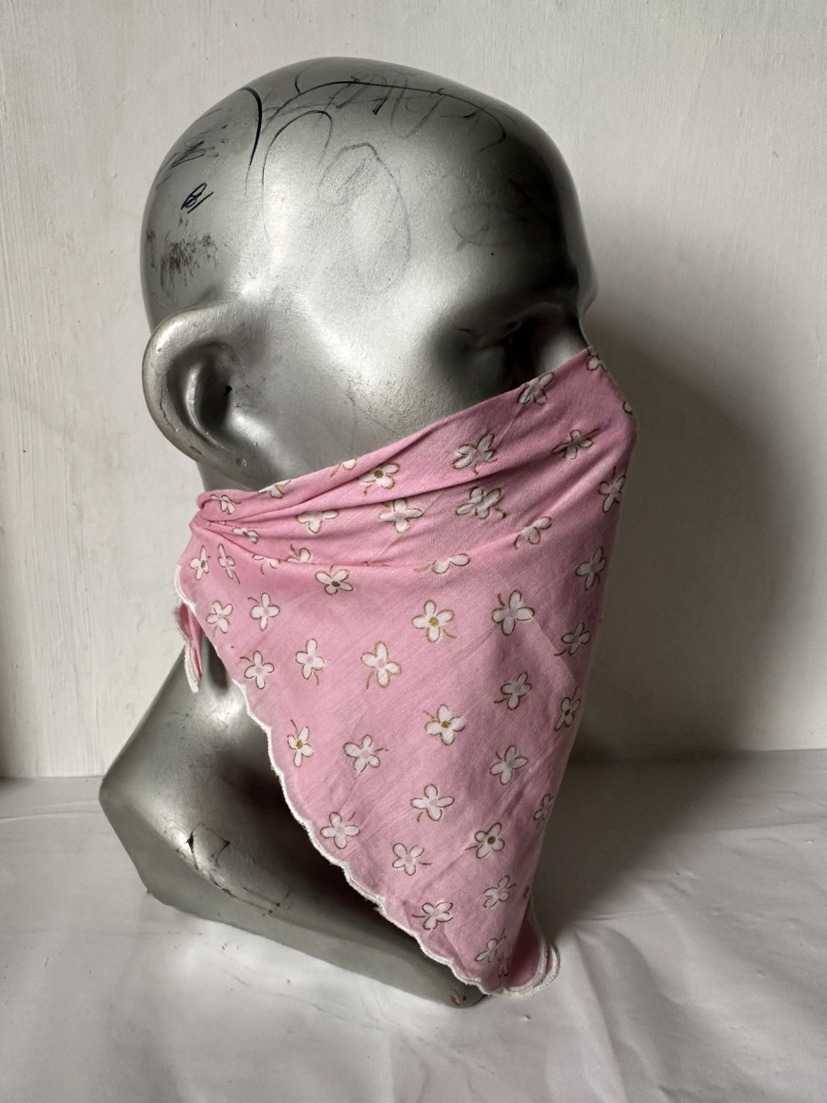 Vintage Vintage Courreges Handkerchief/ Neckerchief/ Bandana Size ONE SIZE - 2 Thumbnail