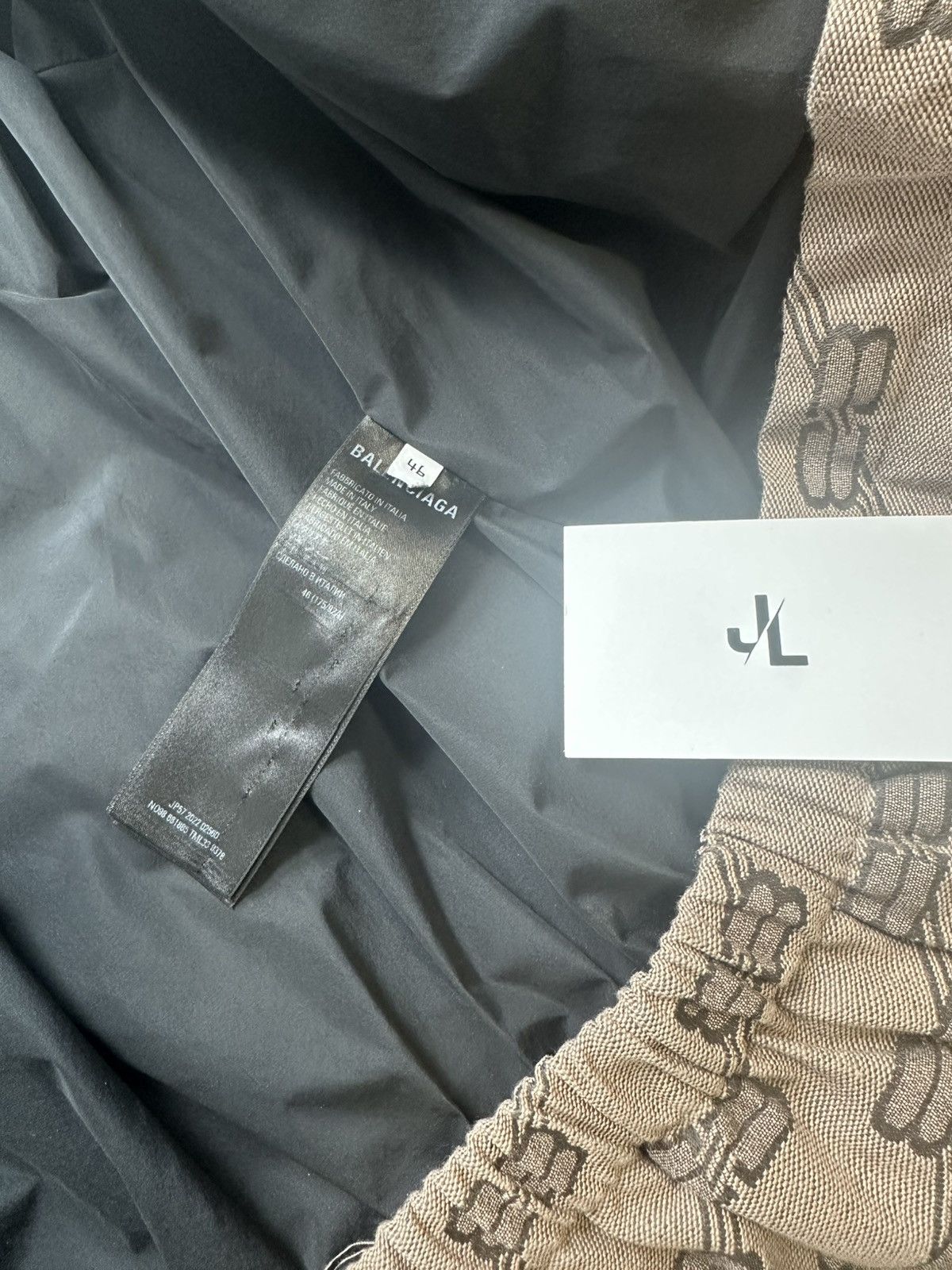 Balenciaga Balenciaga BB Monogram oversize puffer 46 NEW Size US S / EU 44-46 / 1 - 9 Thumbnail