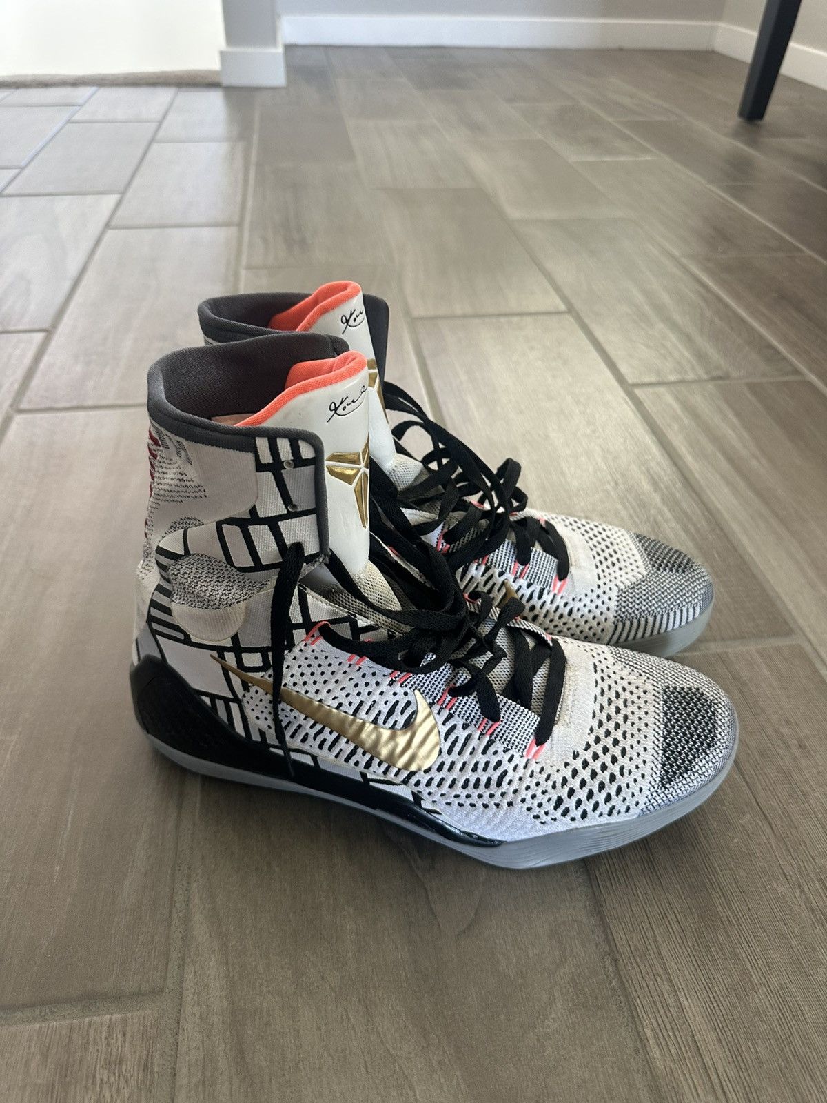 Nike Nike Kobe 9 Elite Size US 11.5 / EU 44-45 - 1 Thumbnail