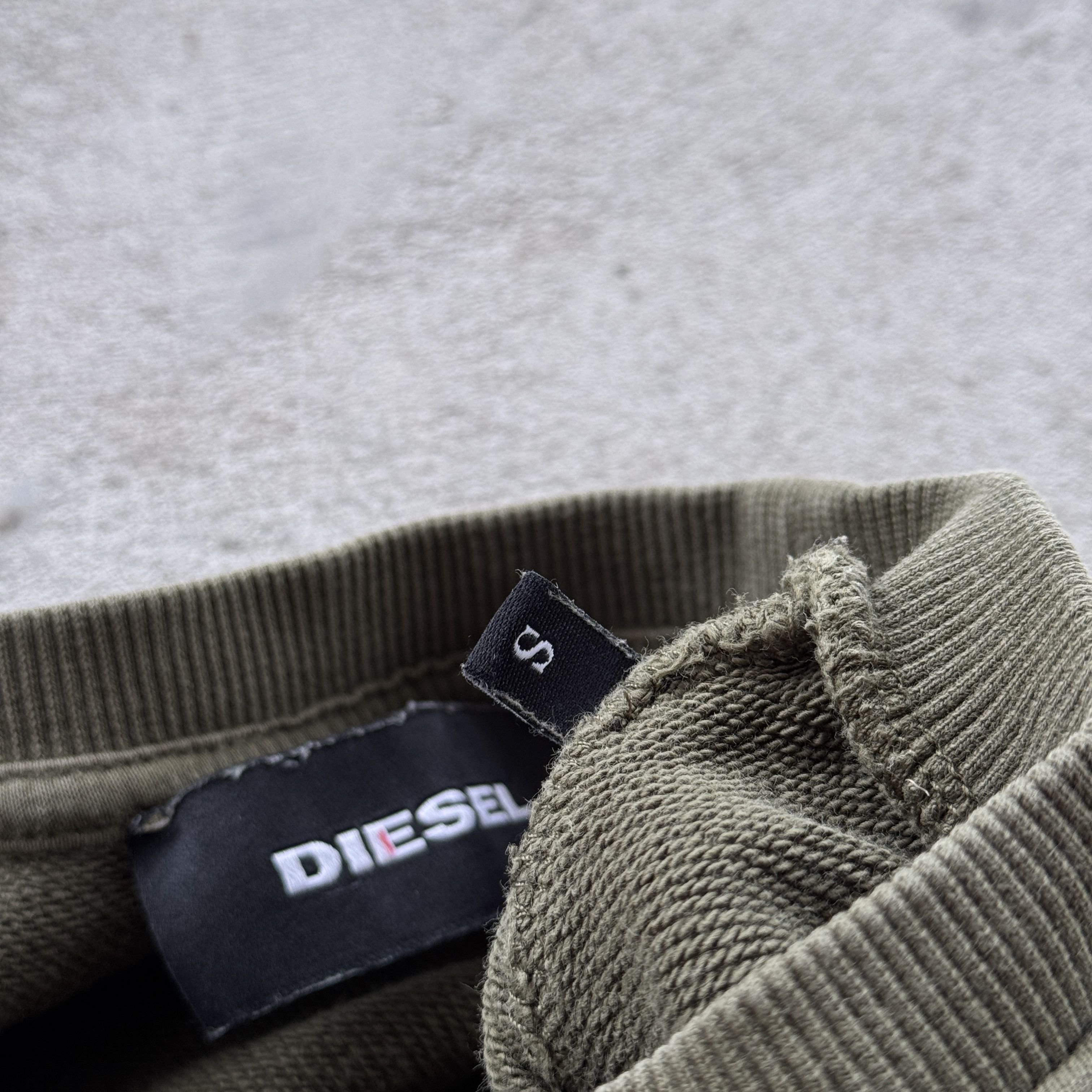 Diesel Vintage 90s Diesel Logo Crewneck Sweatshirt Size US S / EU 44-46 / 1 - 6 Thumbnail