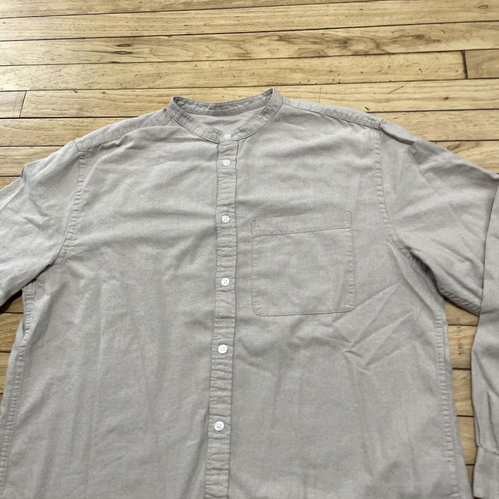 Vintage VINTAGE Button Shirt Men M Mock Neck Western Long Sleeve Beige Tan Layering Old Money Shirt Size US M / EU 48-50 / 2 - 3 Thumbnail