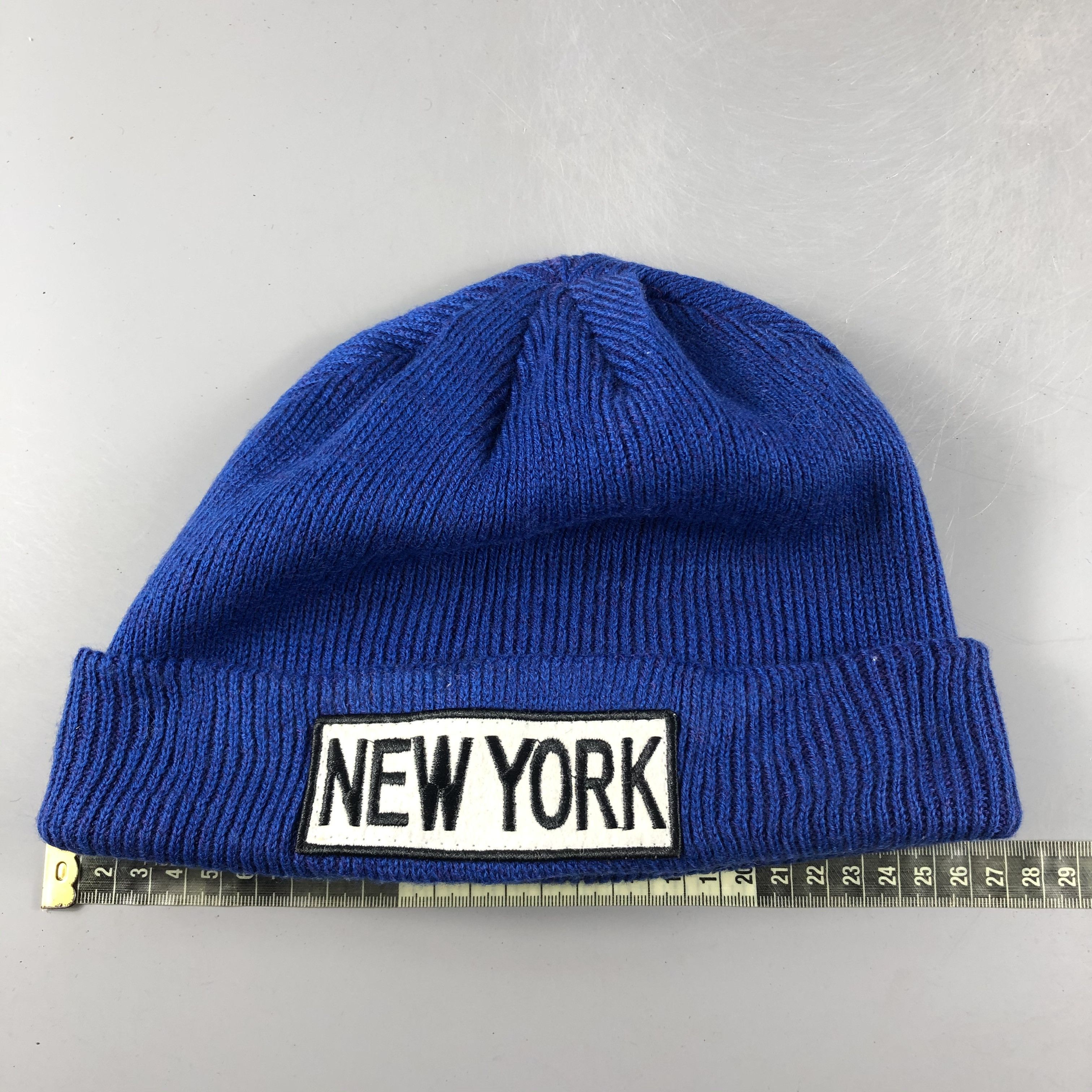 Vintage New York Minimalist Beanie Snow Hat Snow Cap -D044 Size ONE SIZE - 3 Thumbnail