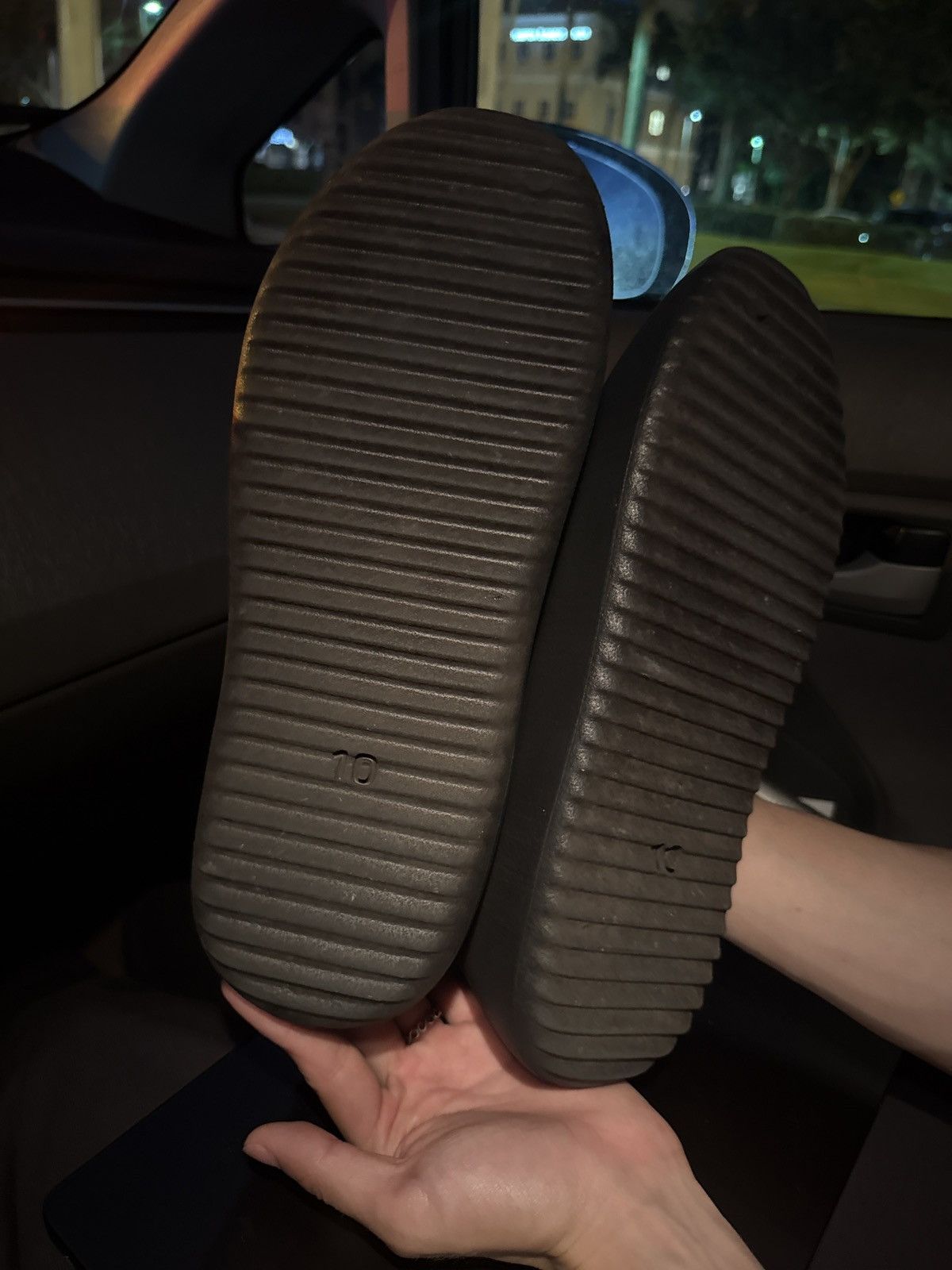 Yeezy Yeezy season SL-01 slide brand new with zip bag Size US 10 / EU 43 - 3 Thumbnail