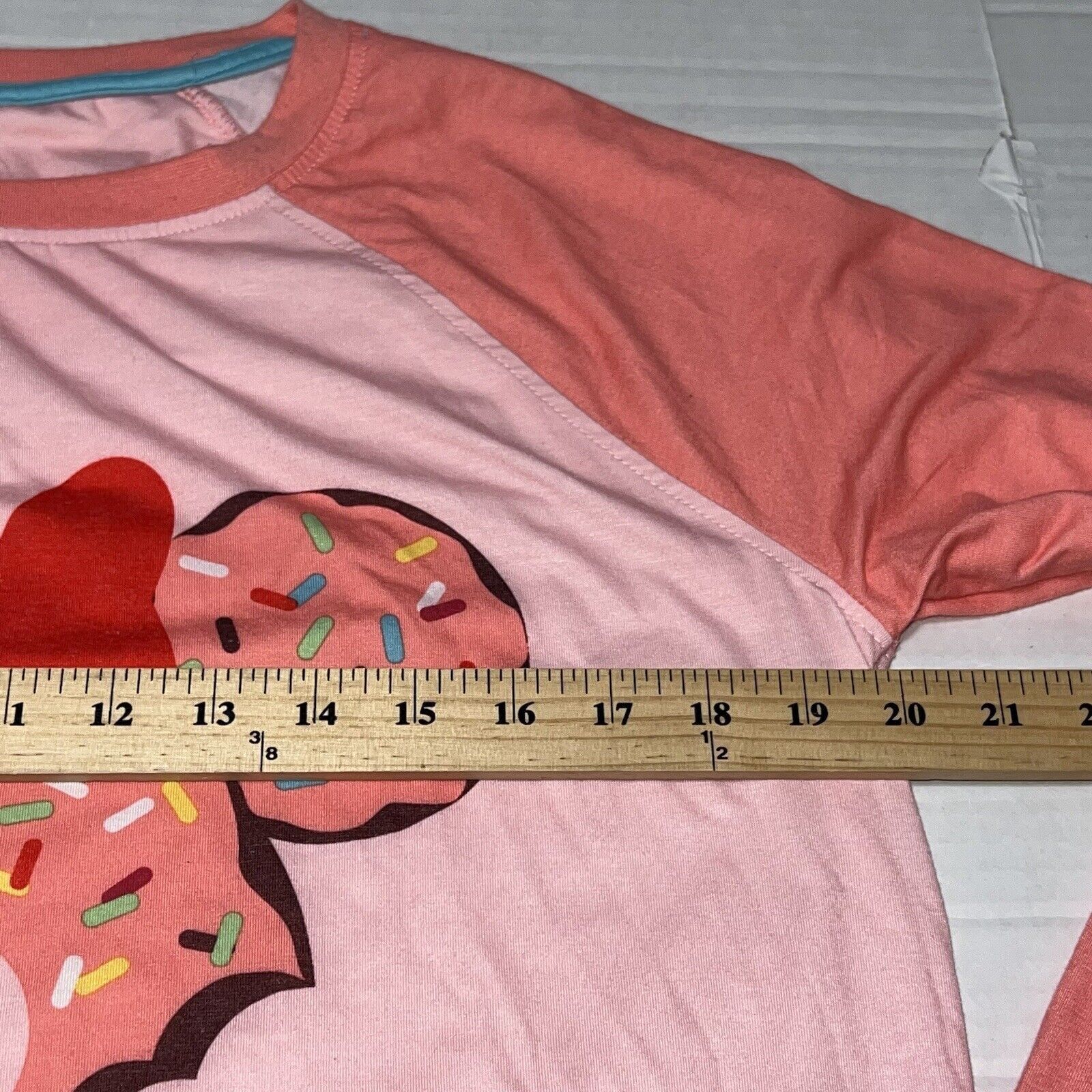 Disney Disney Sweater Womens Medium M Pink Minnie Mouse Donut Size M / US 6-8 / IT 42-44 - 7 Thumbnail