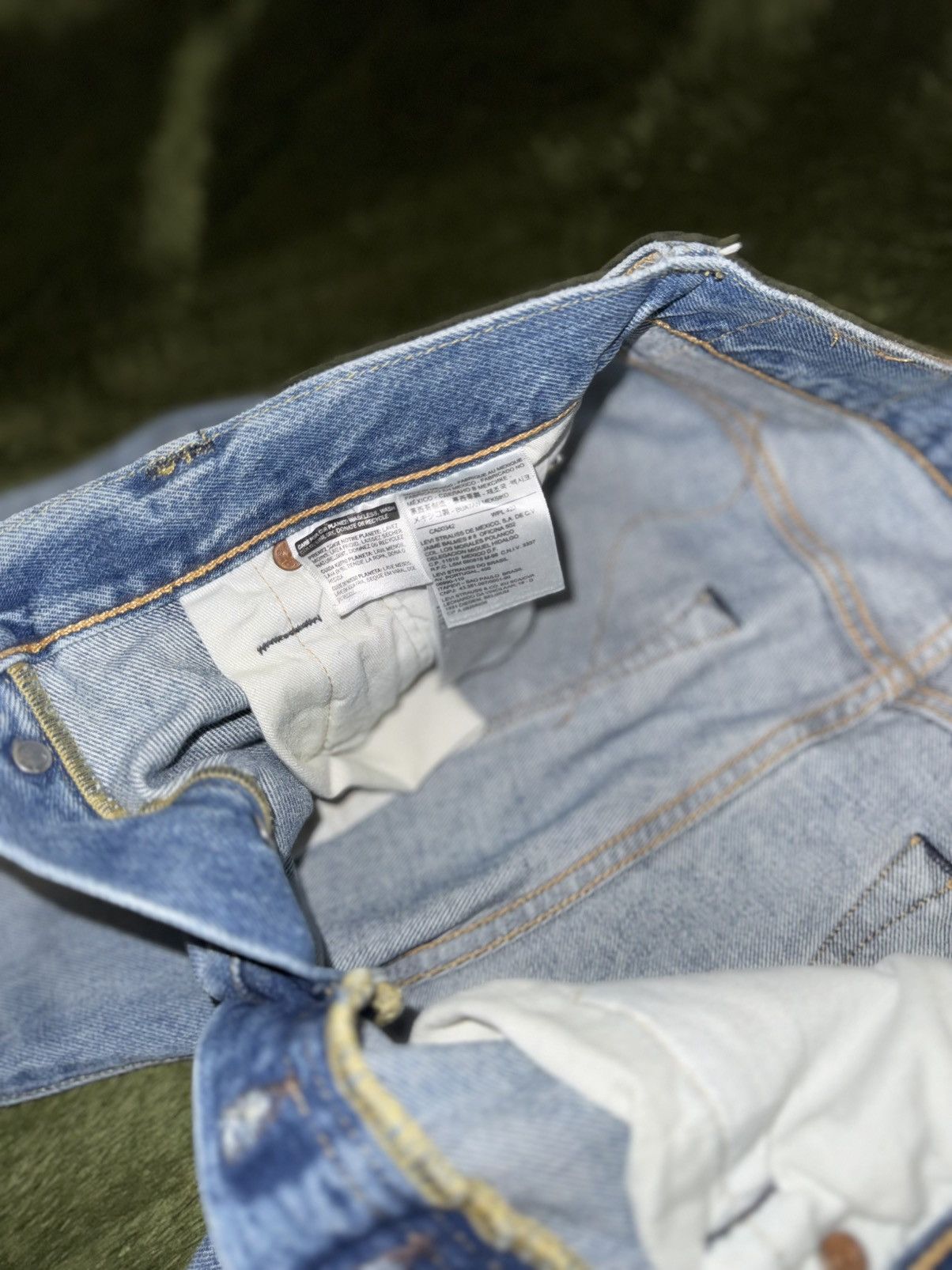 Levi's [W30/L30] Levi’s 501 Distressed Light Indigo Denim Pants Size US 30 / EU 46 - 4 Thumbnail