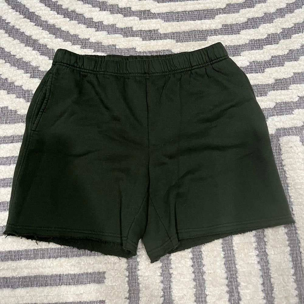 Designer Good American shorts Size 36" / US 14 / IT 50 - 1 Thumbnail