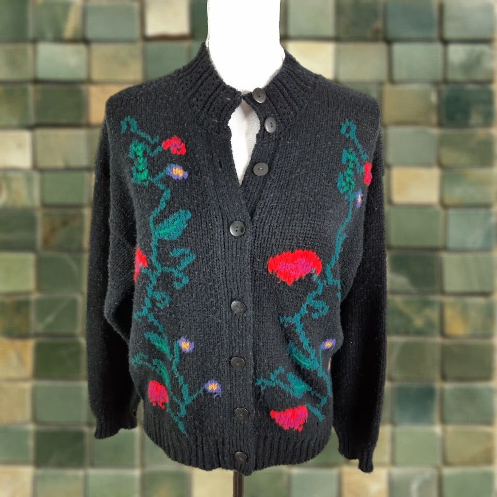 Vintage VINTAGE Erika Women Sweater Cardigan 80s 90s Black Floral Mock Neck S6C L Knit Womens Size L / US 10 / IT 46 - 1 Thumbnail