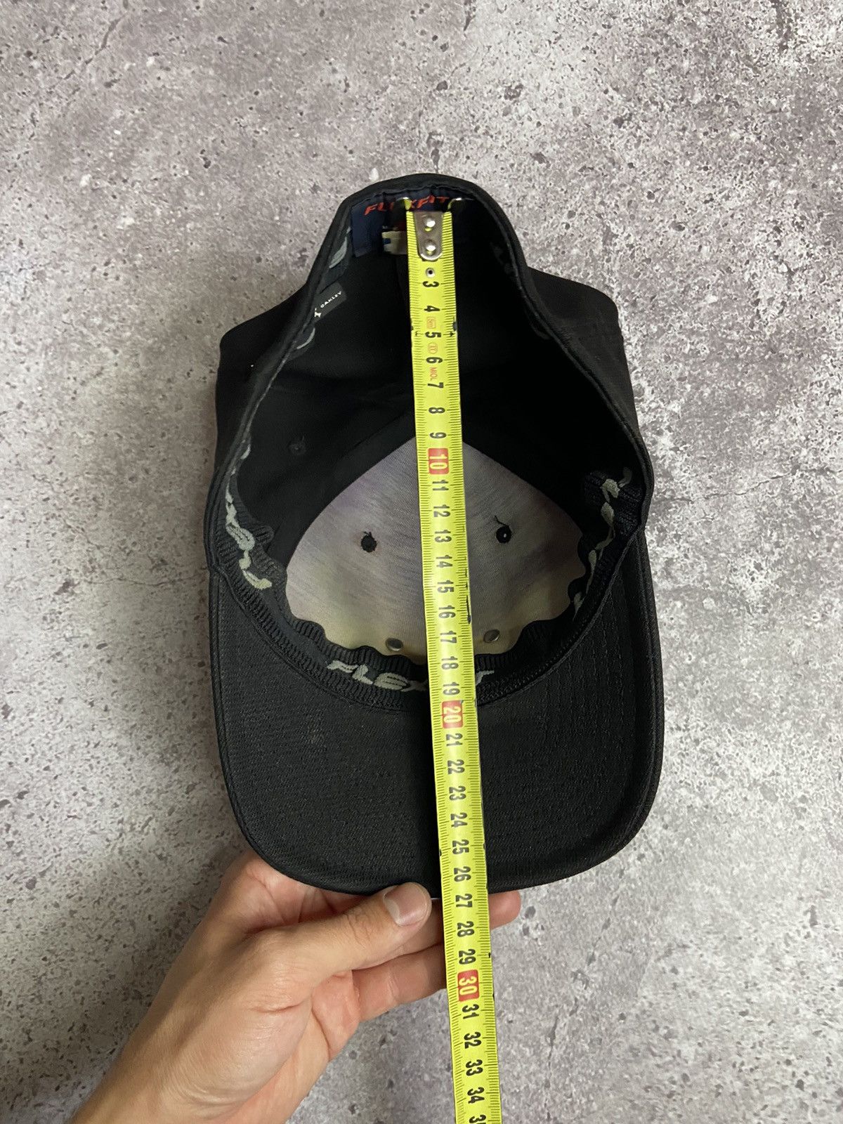 Oakley RARE 00s Oakley technical flex fit cap S/M Size 30 - 7 Thumbnail