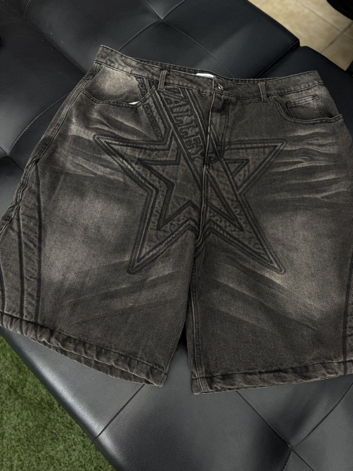 Vale Valley Vale Black Shorts Size 38 (NEW) Size US 38 / EU 54 - 2 Thumbnail
