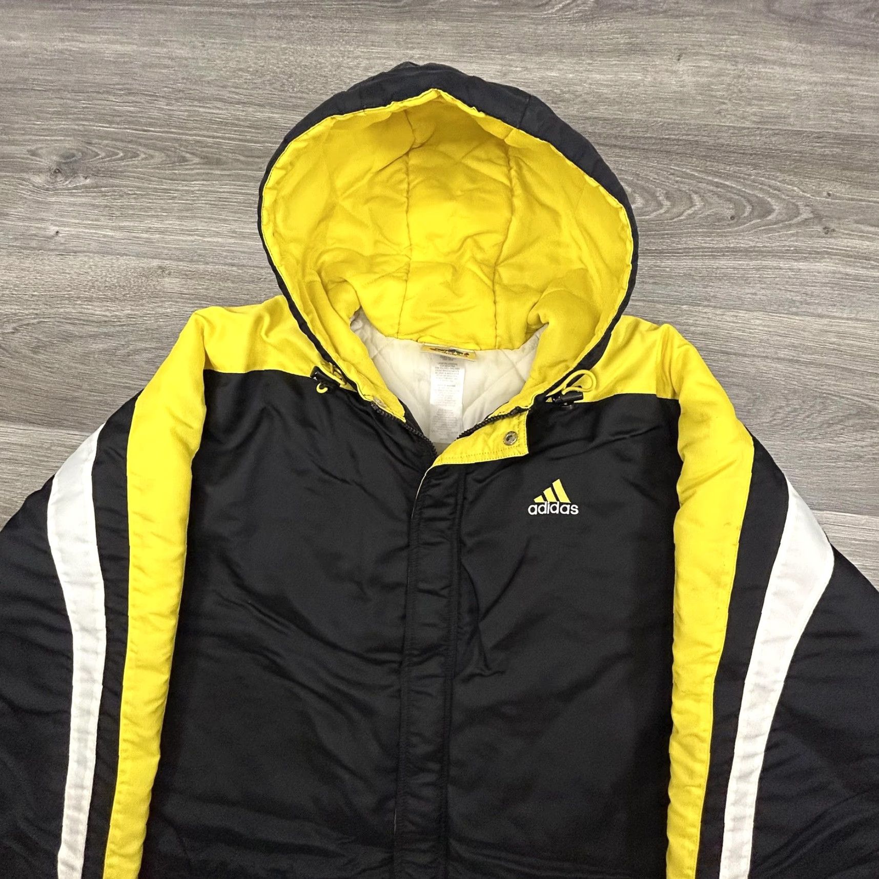 Adidas VINTAGE adidas Jacket Mens L Black Yellow Hooded Puffer Parka Coat 90s Zip Full Zip Hoodie Insulated Lined Pockets Logo 90s Retro Sports Mens Size US L / EU 52-54 / 3 - 3 Thumbnail