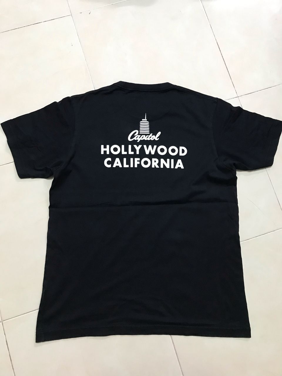 Band Tees UNIQLO x CAPITAL RECORD TEE Size US M / EU 48-50 / 2 - 2 Thumbnail